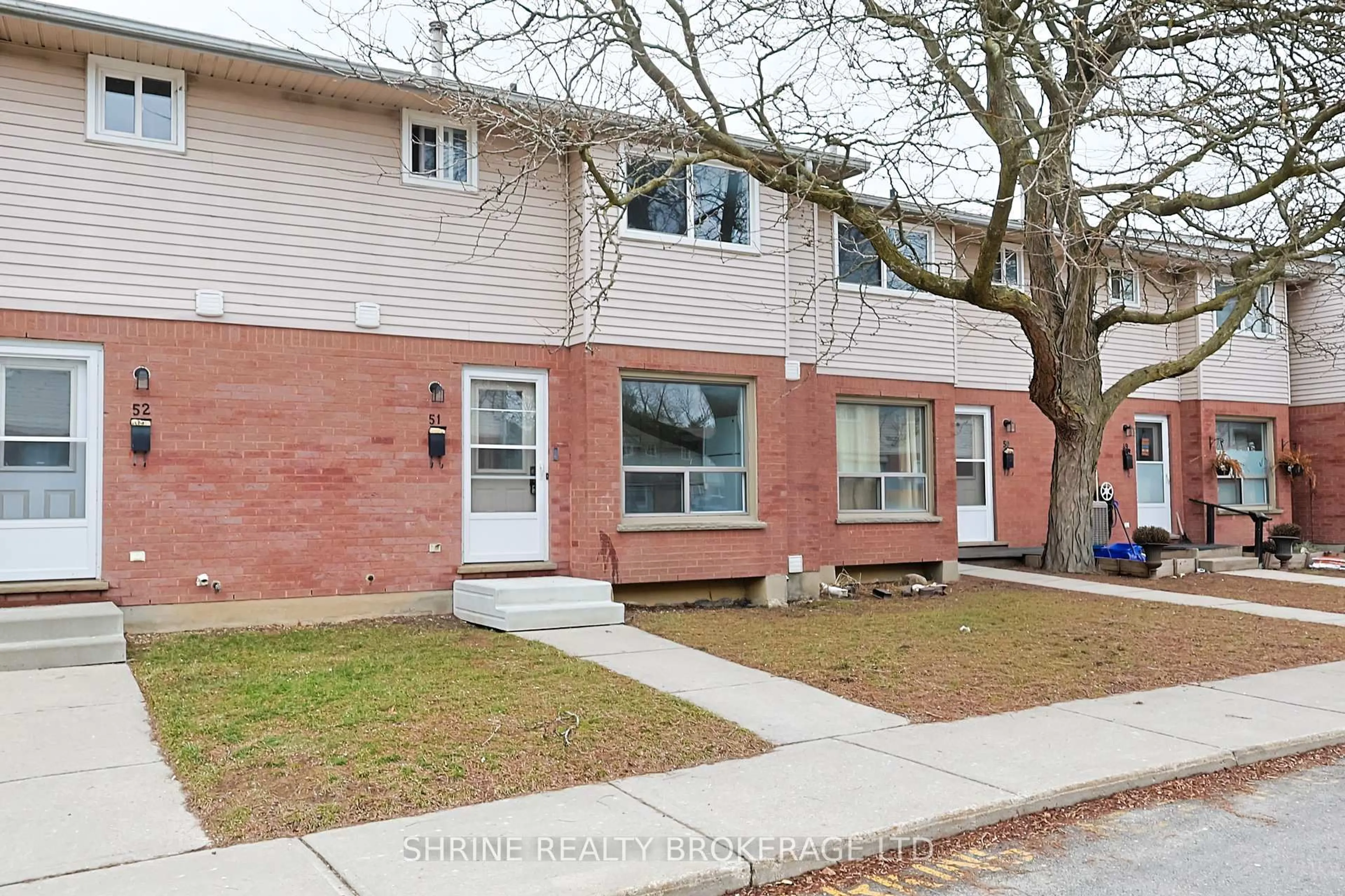 Unknown for 595 Third St #51, London East Ontario N5V 4A1