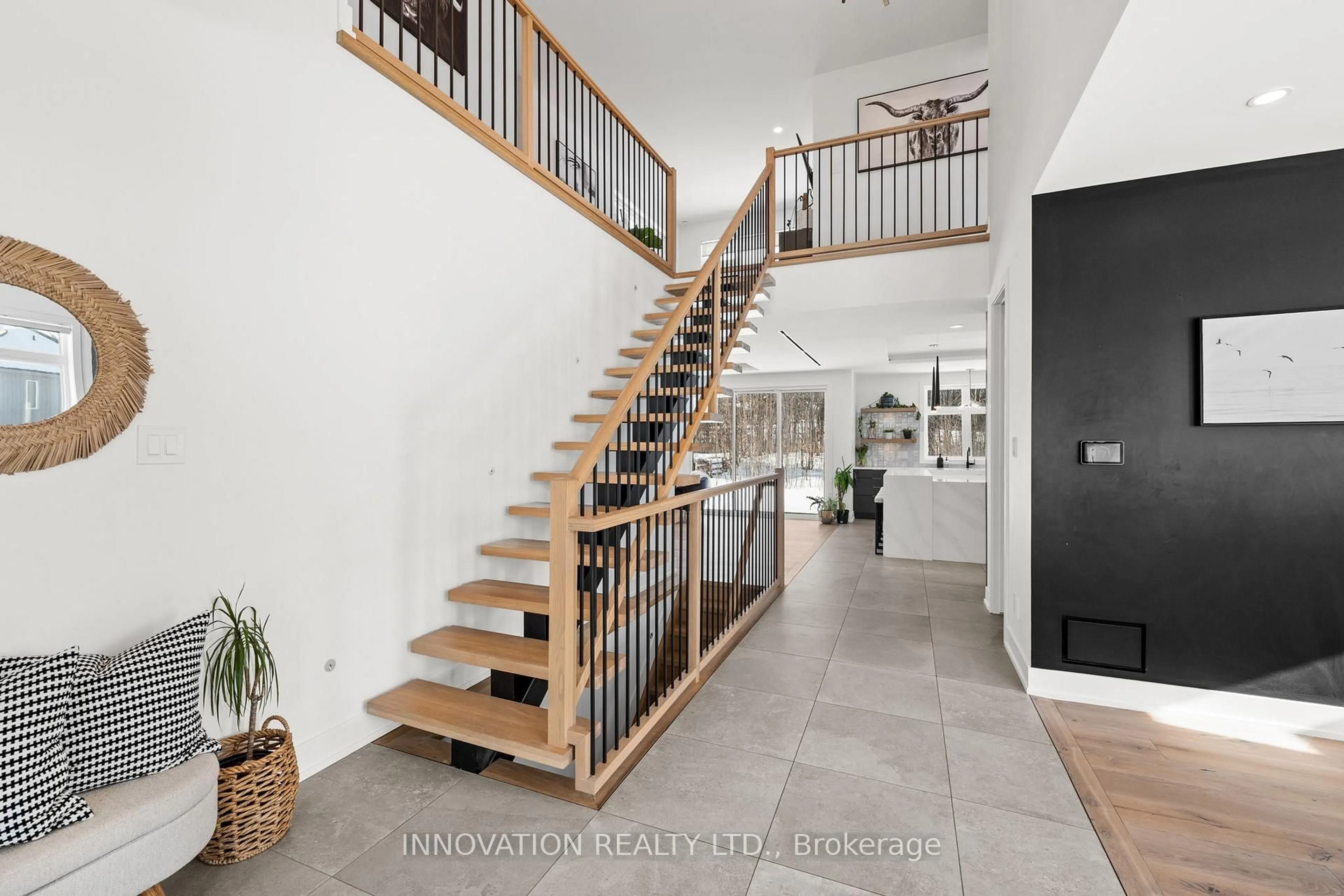 Unknown for 195 Charlies Lane, Carp Ontario K0A 1L0