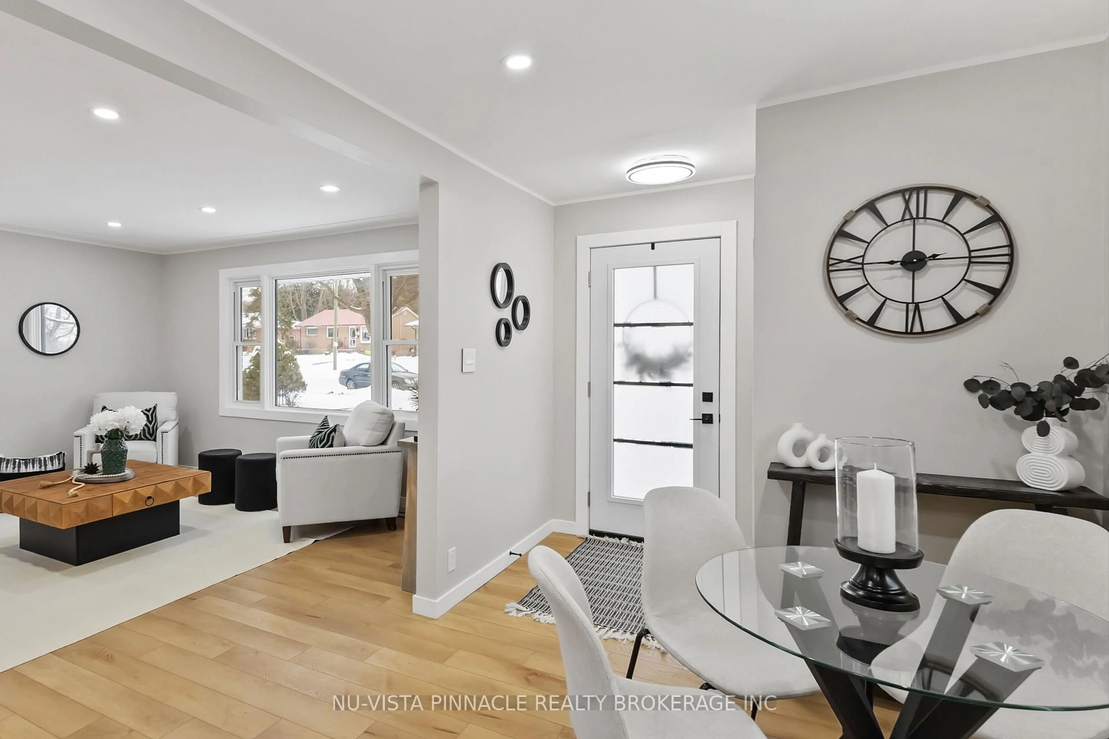 Unknown for 1840 Royal Cres, London East Ontario N5W 2A8