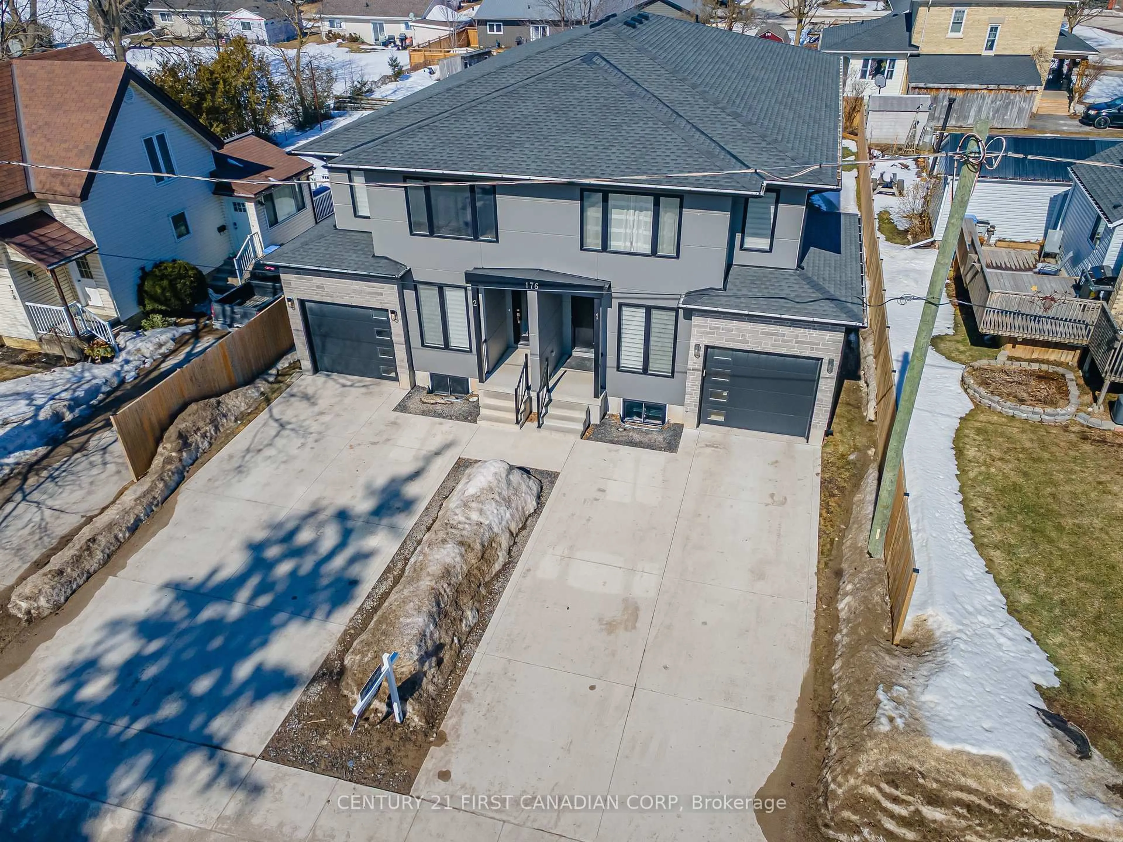 A pic from outside/outdoor area/front of a property/back of a property/a pic from drone, street for 176 King St, Bluewater Ontario N0M 1X0