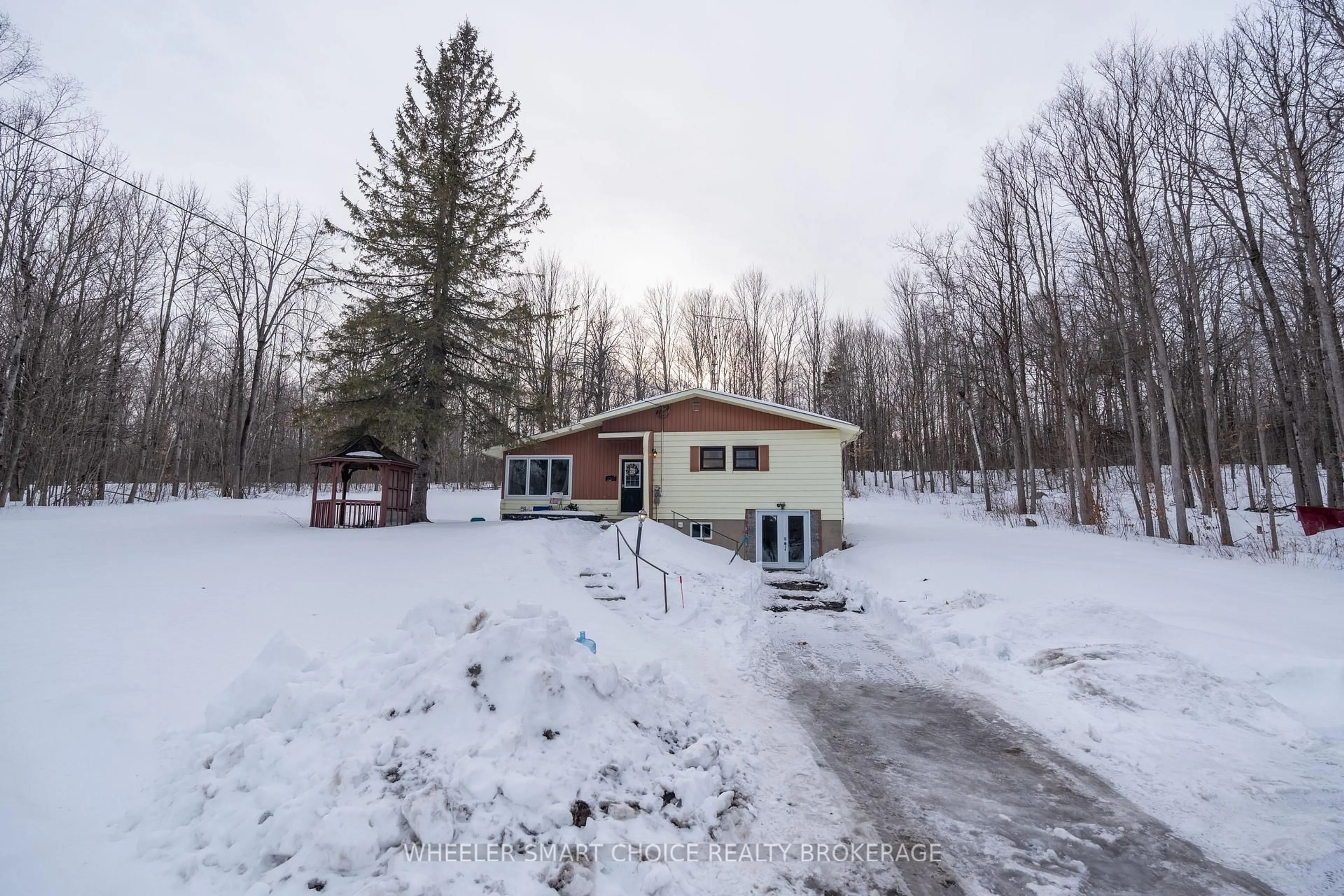 A pic from outside/outdoor area/front of a property/back of a property/a pic from drone, unknown for 4344 138 Highway, South Stormont Ontario K0C 2A0
