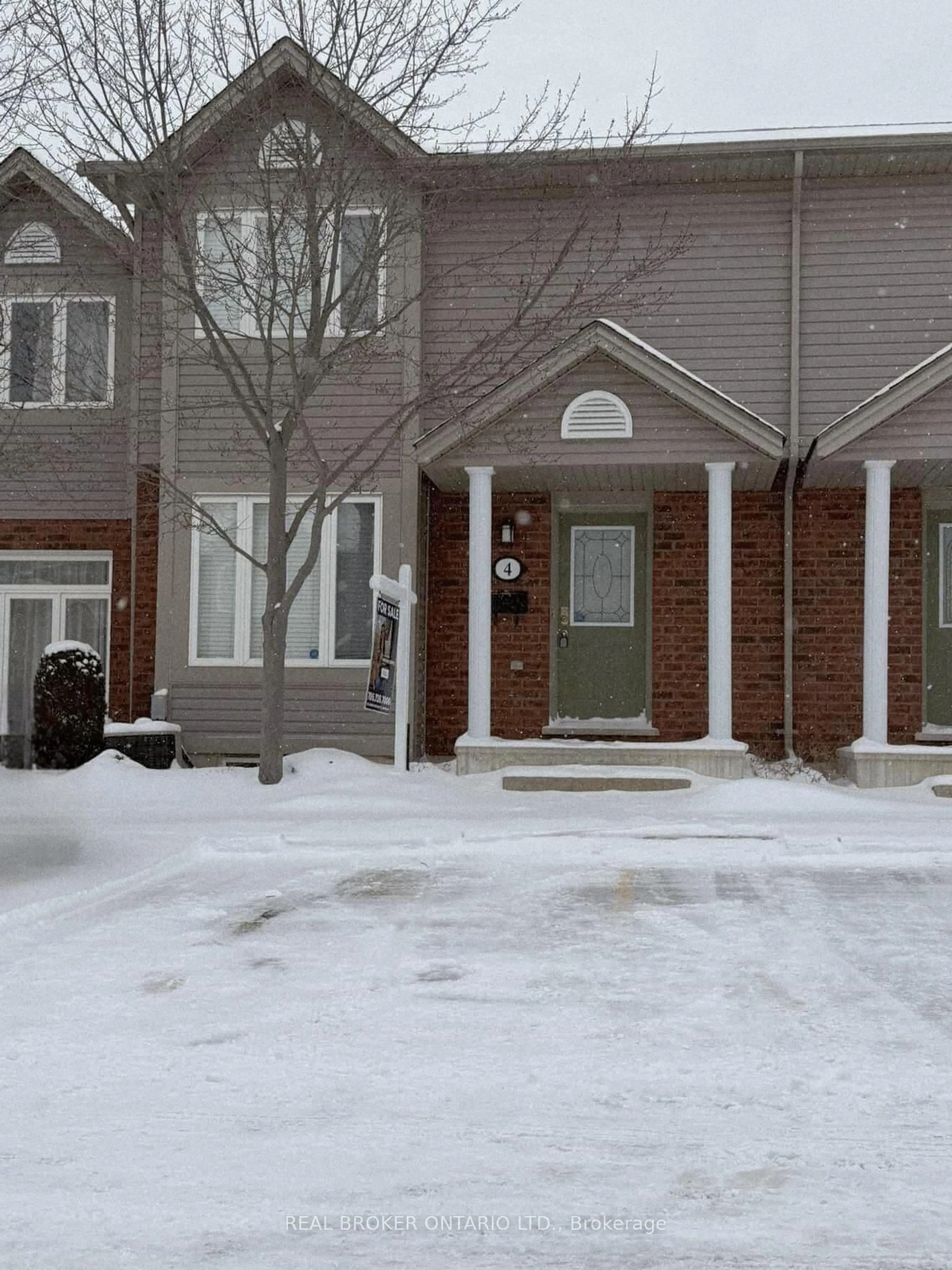 Unknown for 1535 Trossacks Ave #4, London North Ontario N5X 4R1