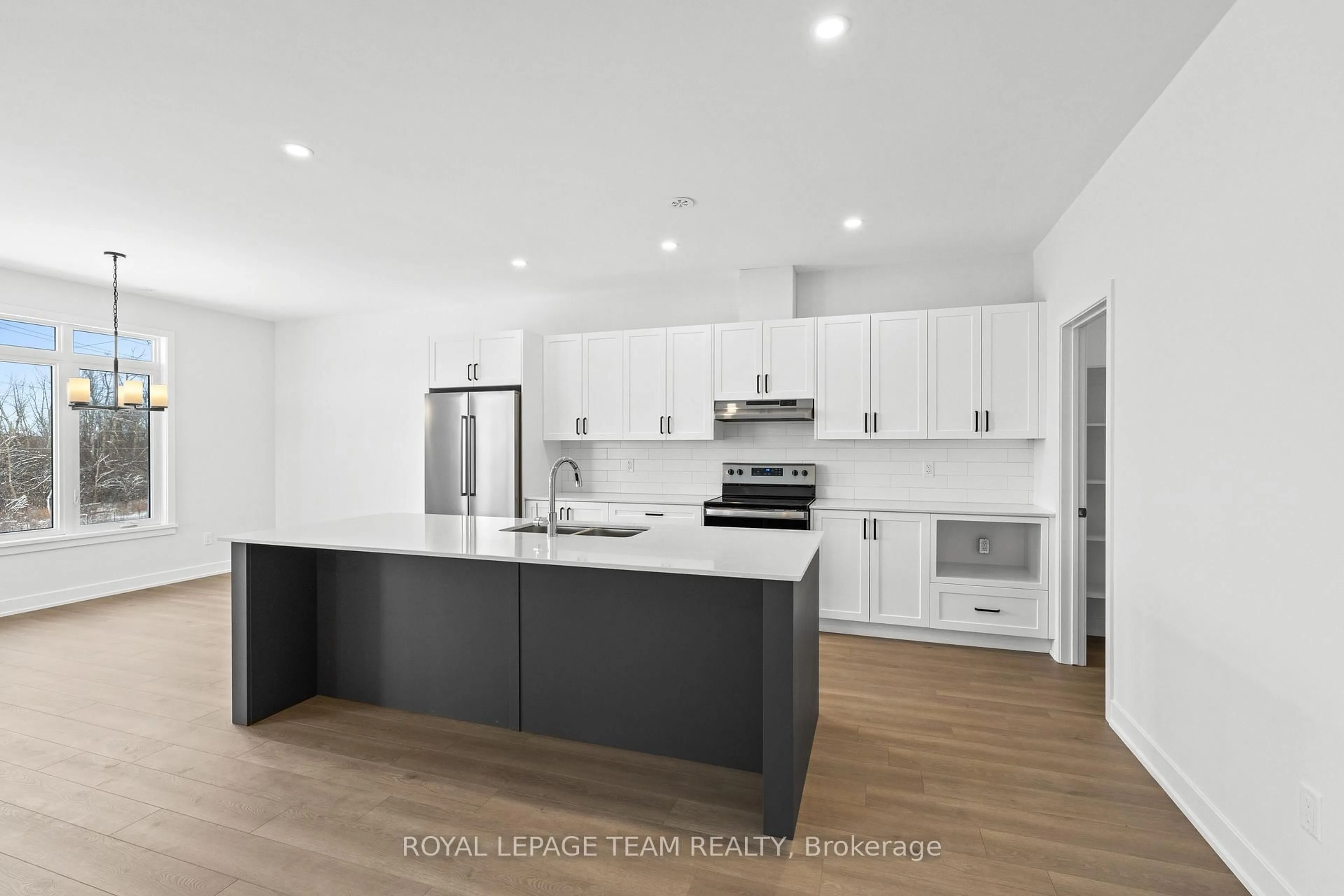 Open concept kitchen, unknown for 1098-1108 Moore St, Brockville Ontario K6V 7N1