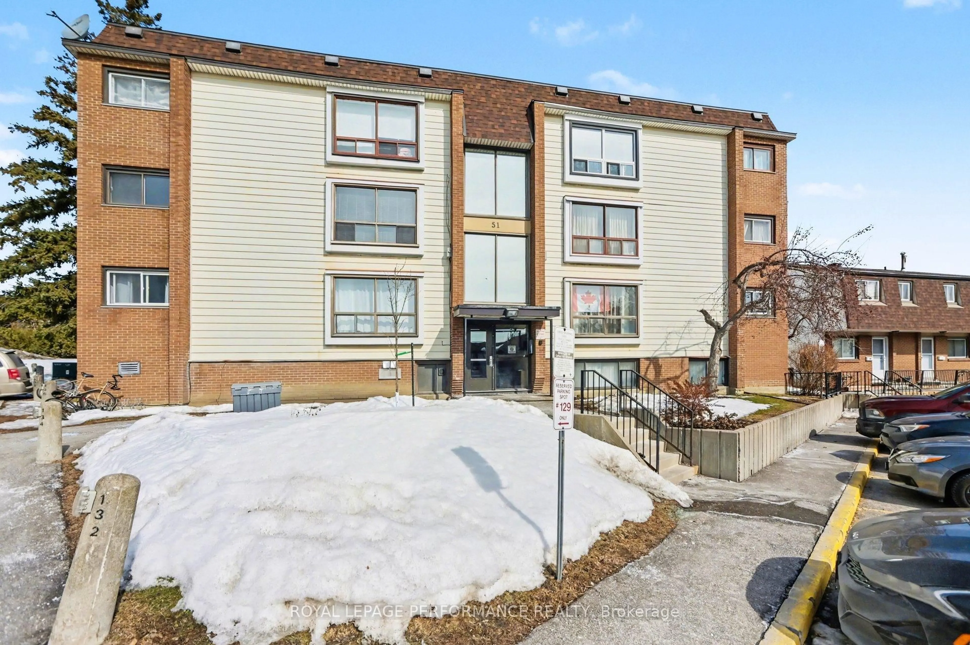 Patio, unknown for 51 Sumac St #8, Ottawa Ontario K1J 7T7