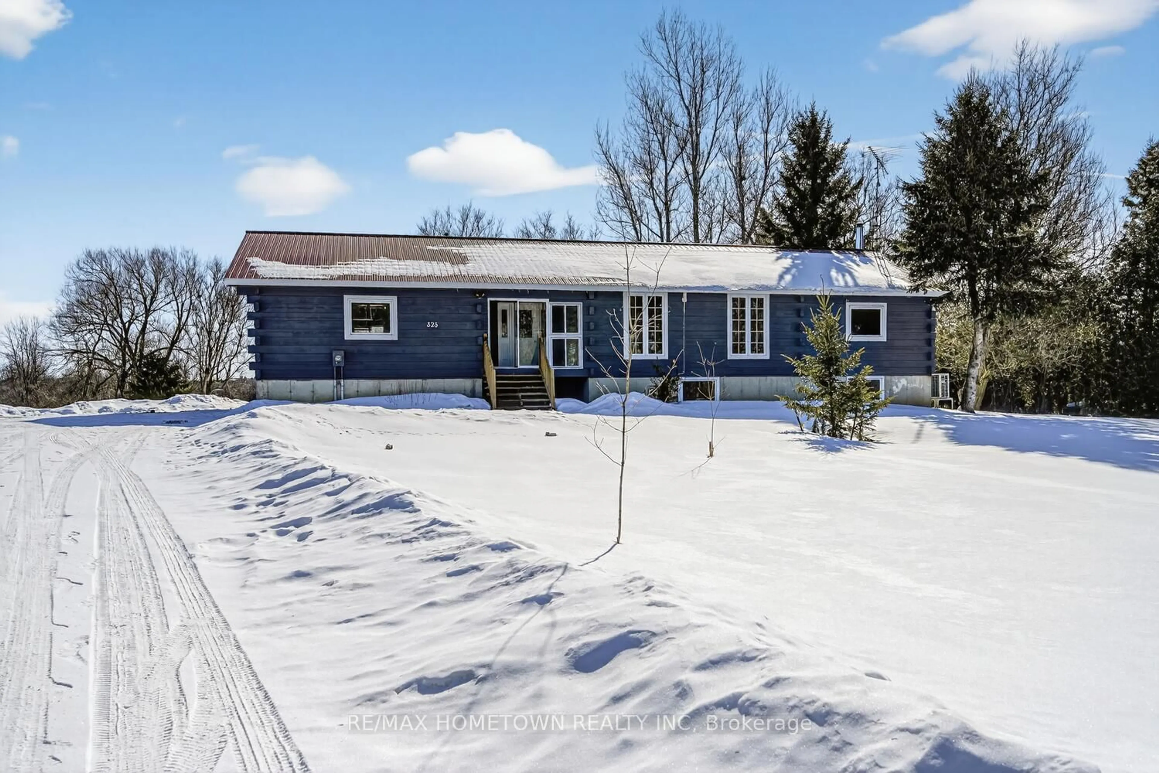 Unknown for 323 County Rd 5 Rd, Front of Yonge Ontario K0E 1R0