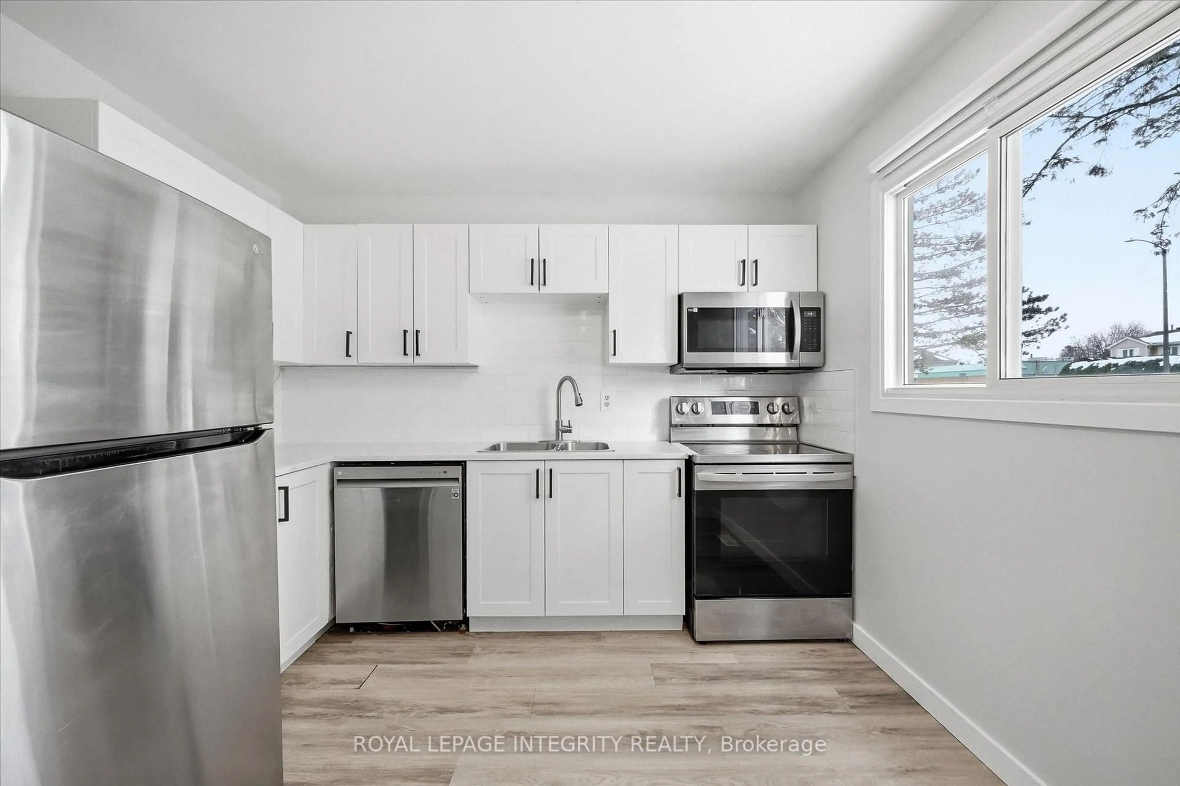 Standard kitchen, unknown for 228 Millroad Way #5, Orleans Ontario K1E 2C9