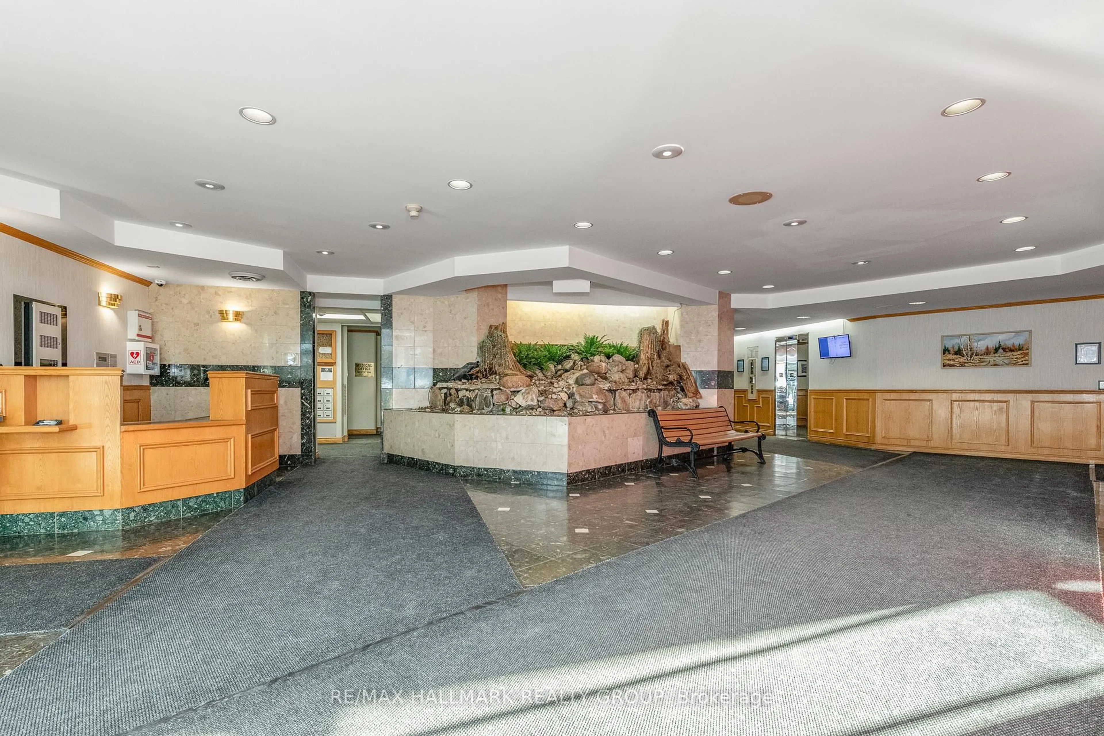 Lobby for 1025 Grenon Ave #1009, Ottawa Ontario K2B 8S5