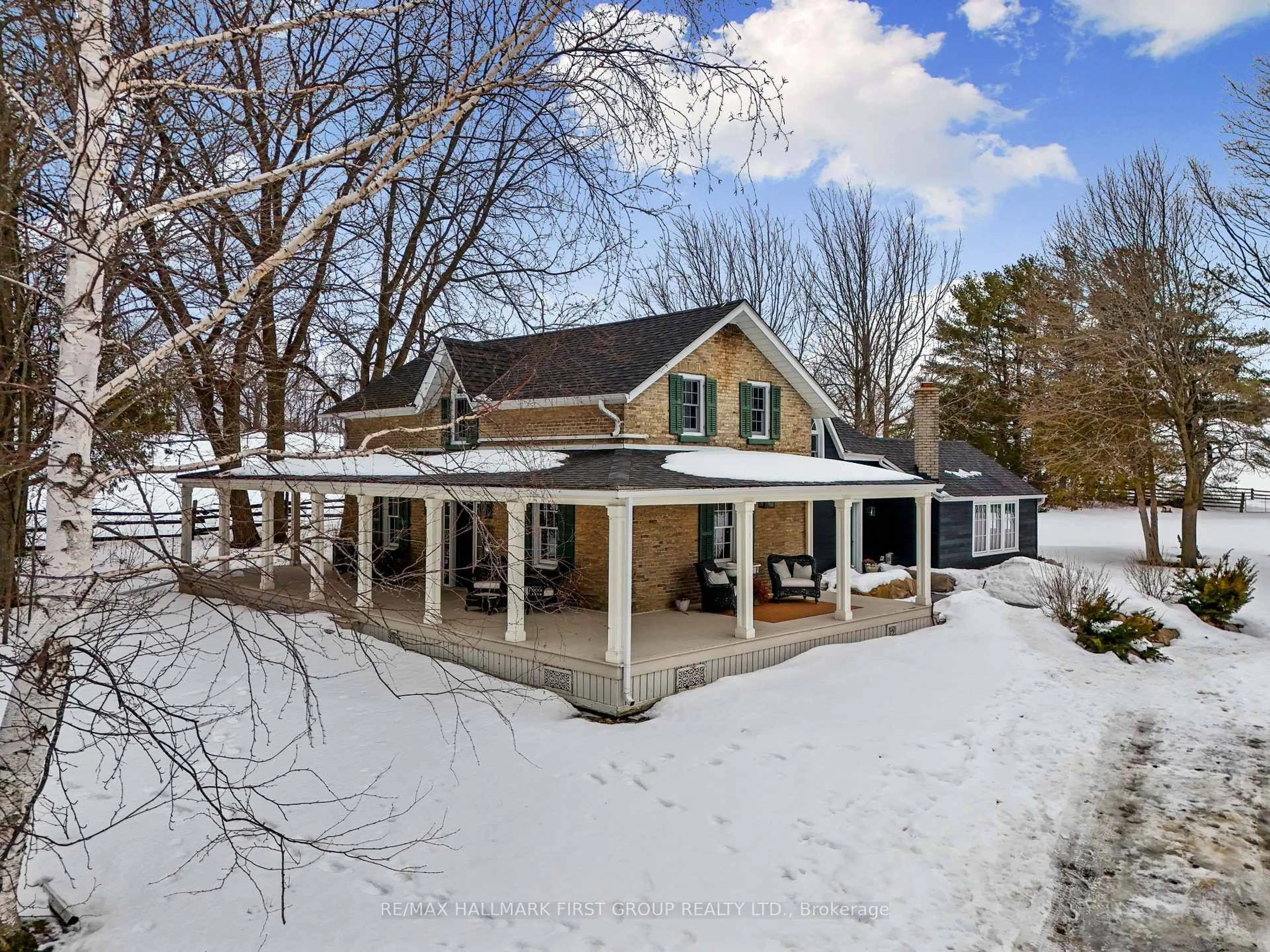 A pic from outside/outdoor area/front of a property/back of a property/a pic from drone, water/lake/river/ocean view for 9024 Racetrack Rd, Hamilton Township Ontario K9A 4J9