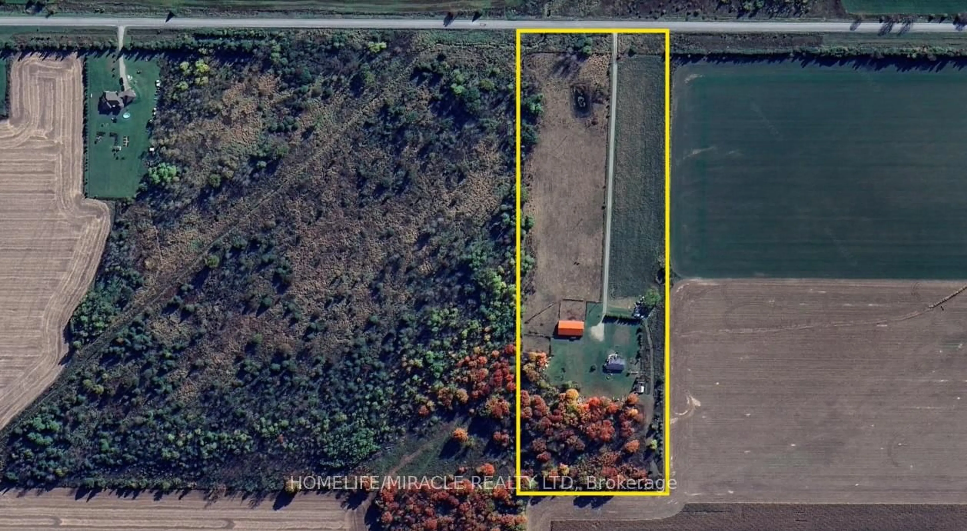 A pic from outside/outdoor area/front of a property/back of a property/a pic from drone, water/lake/river/ocean view for 682093 260 Sdrd, Melancthon Ontario L9V 2M9