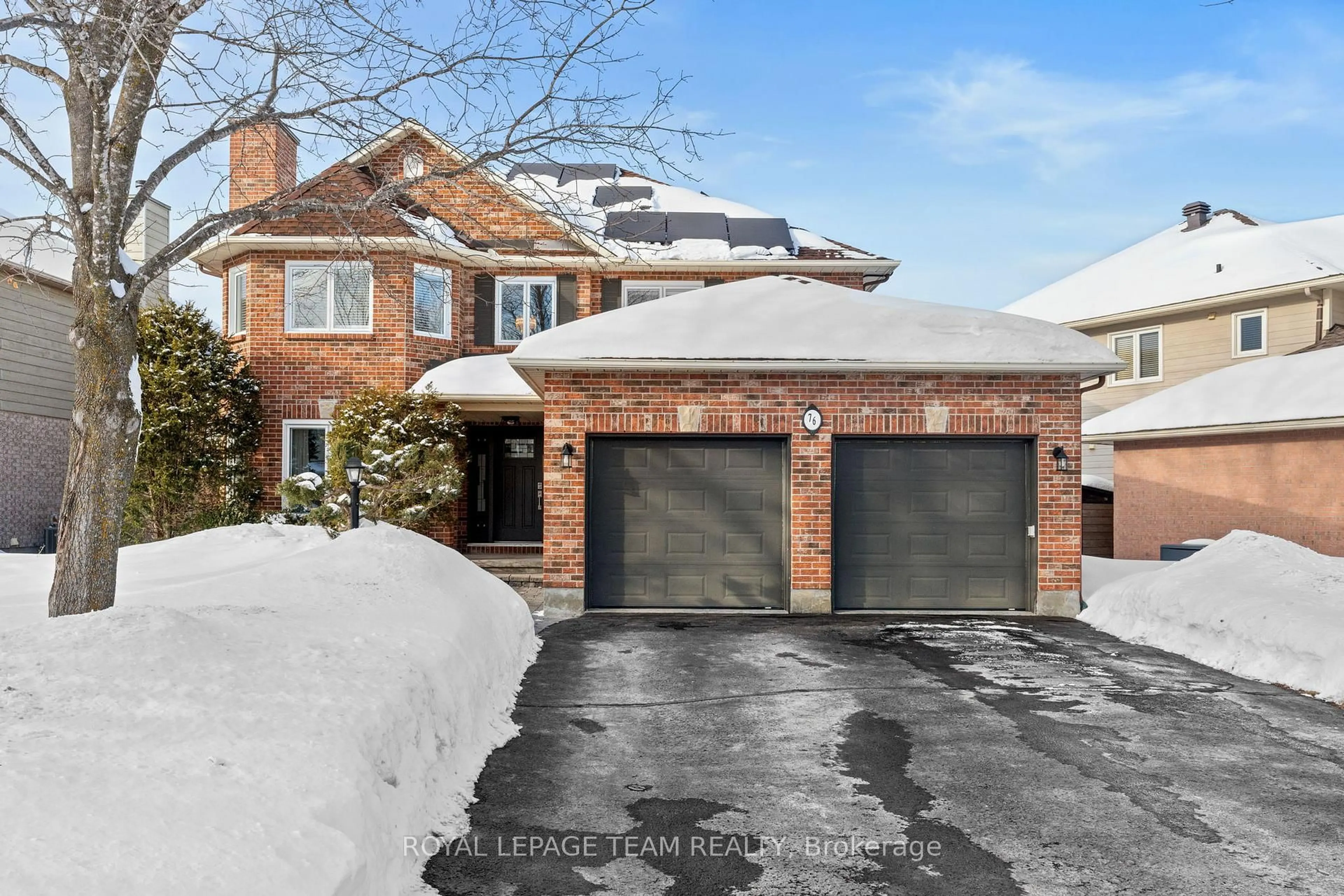 Home with brick exterior material, street for 76 Hansen Ave, Kanata Ontario K2K 2L7