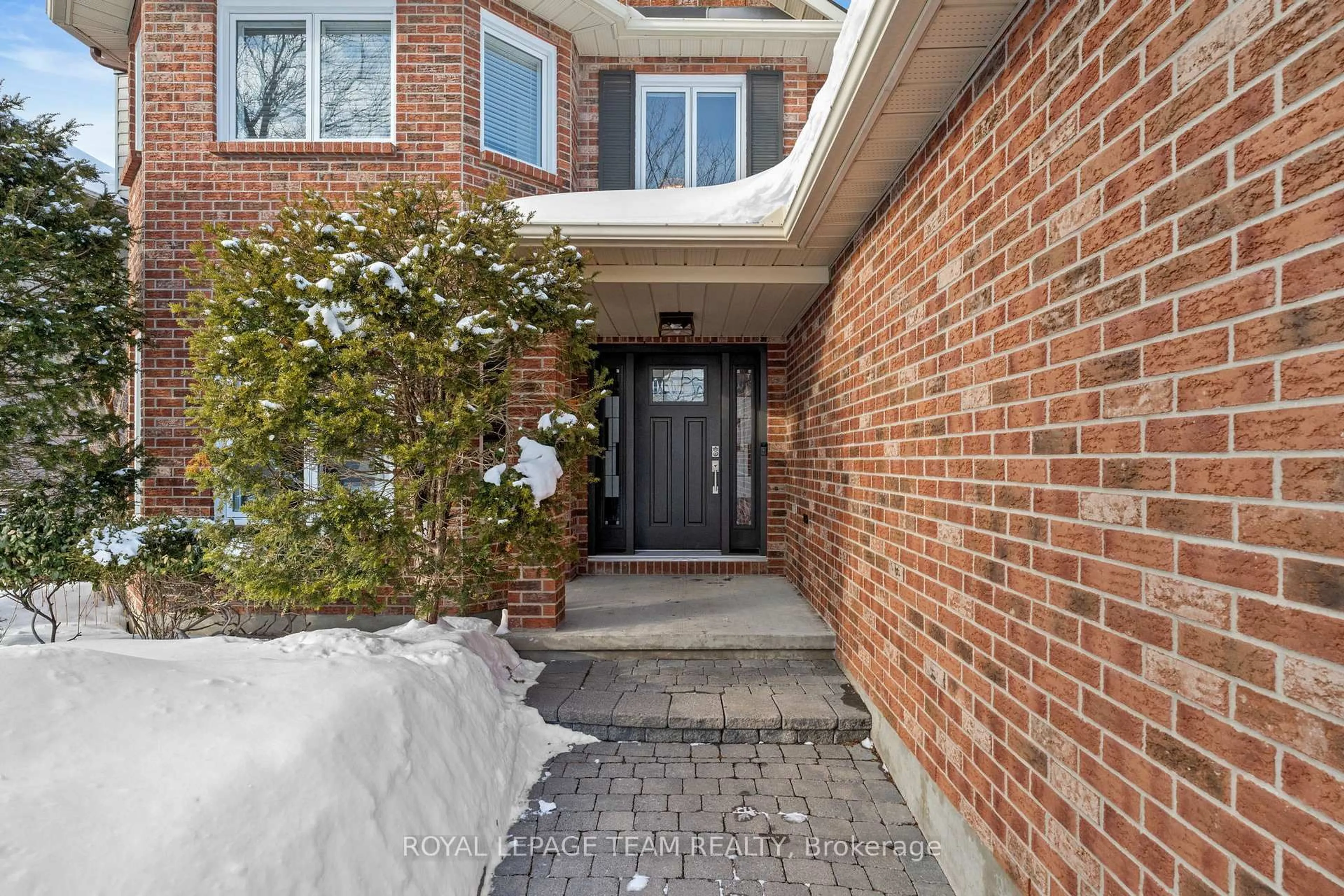 Home with brick exterior material, street for 76 Hansen Ave, Kanata Ontario K2K 2L7