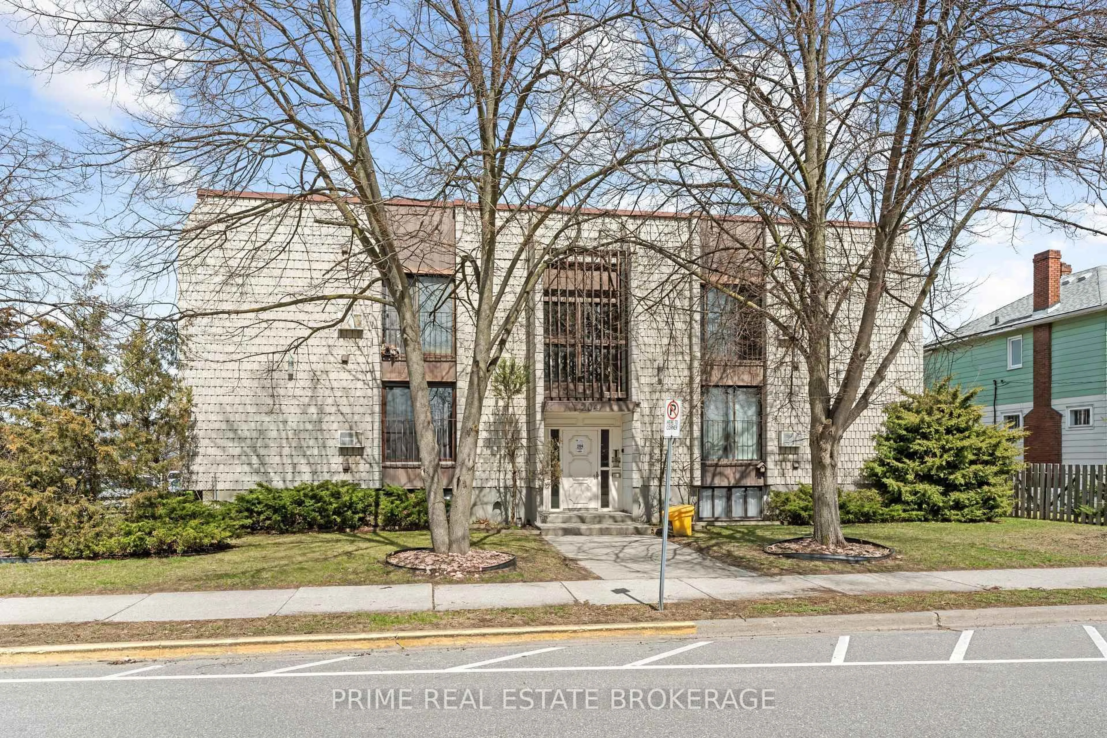 Unknown for 204 Michigan Ave, Point Edward Ontario N7V 1E8