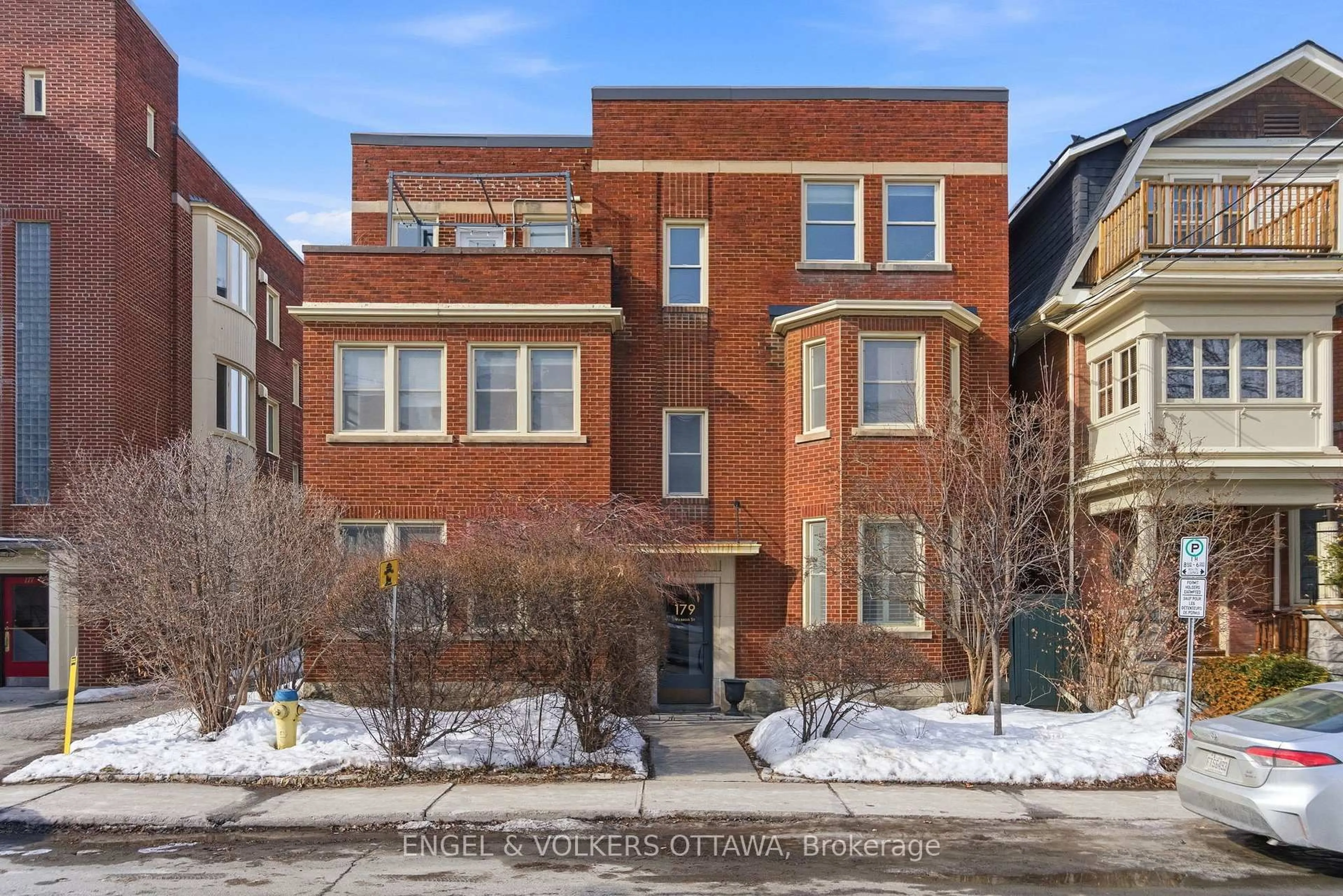 Home with brick exterior material, street for 179 Wilbrod St #1, Ottawa Ontario K1N 6L4