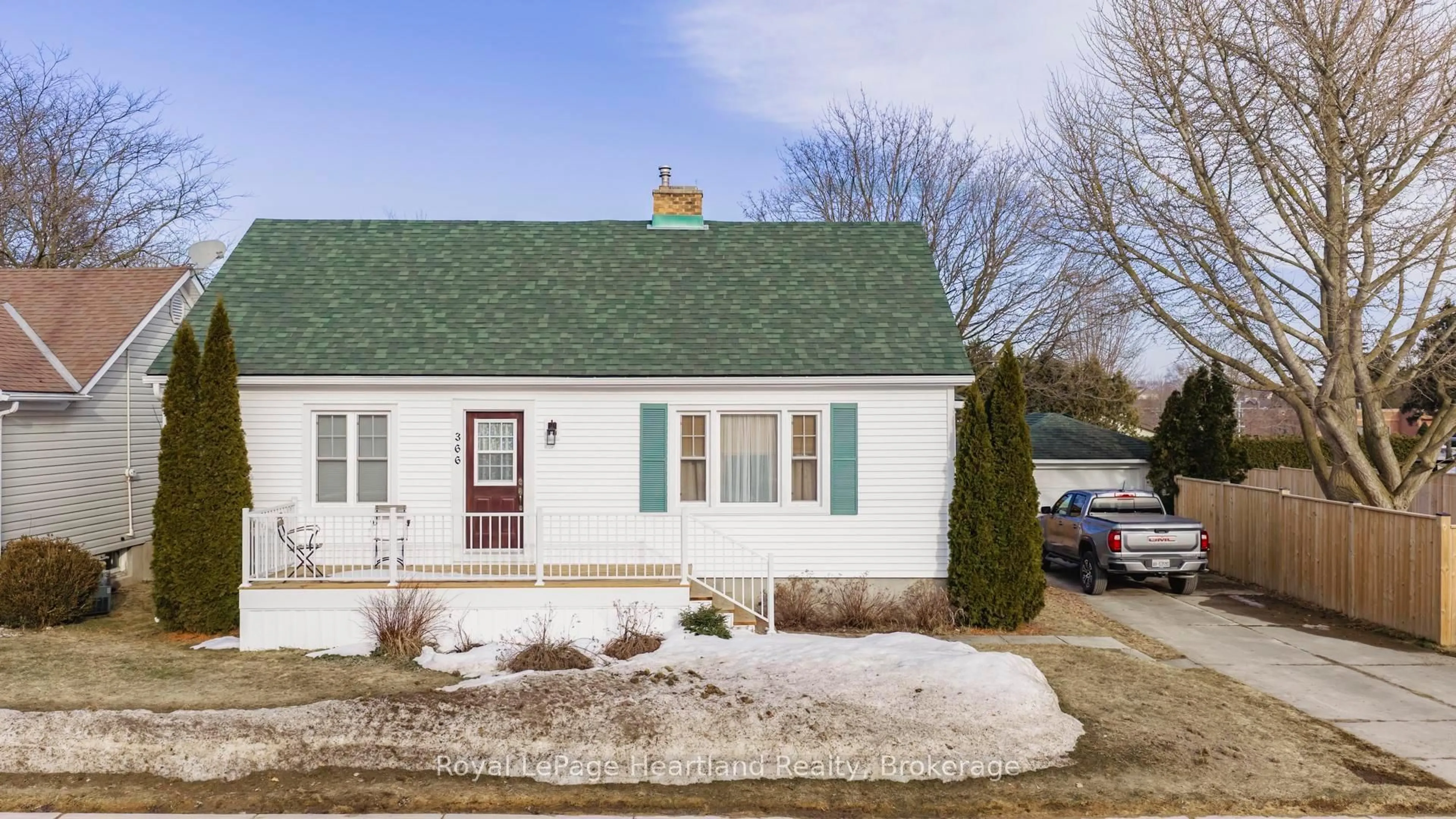 Home with vinyl exterior material, street for 366 Edward St, South Huron Ontario N0M 1S0