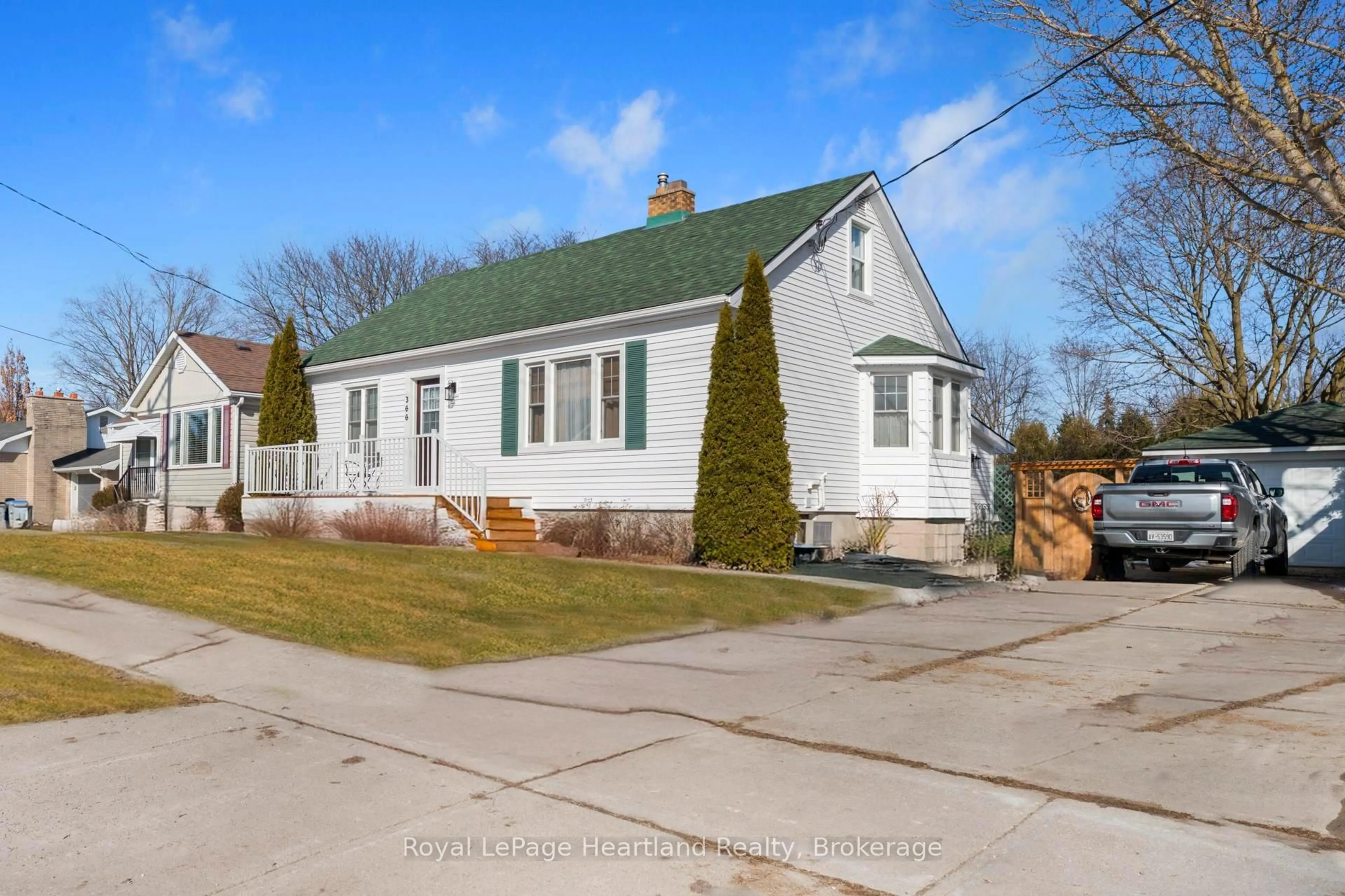 Unknown for 366 Edward St, South Huron Ontario N0M 1S0