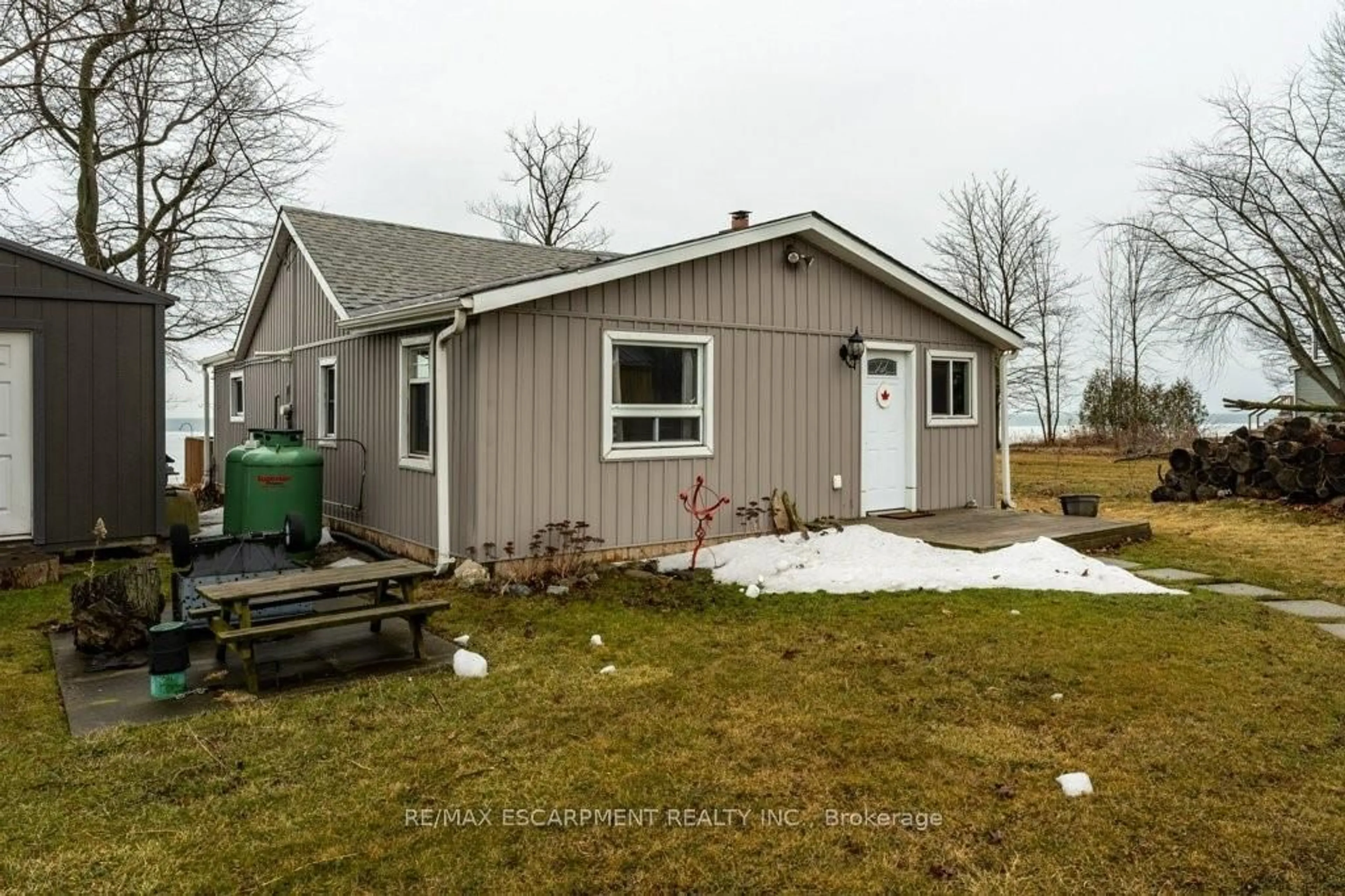 Shed for 1115 NEW LAKESHORE Rd, Haldimand Ontario N0A 1L0