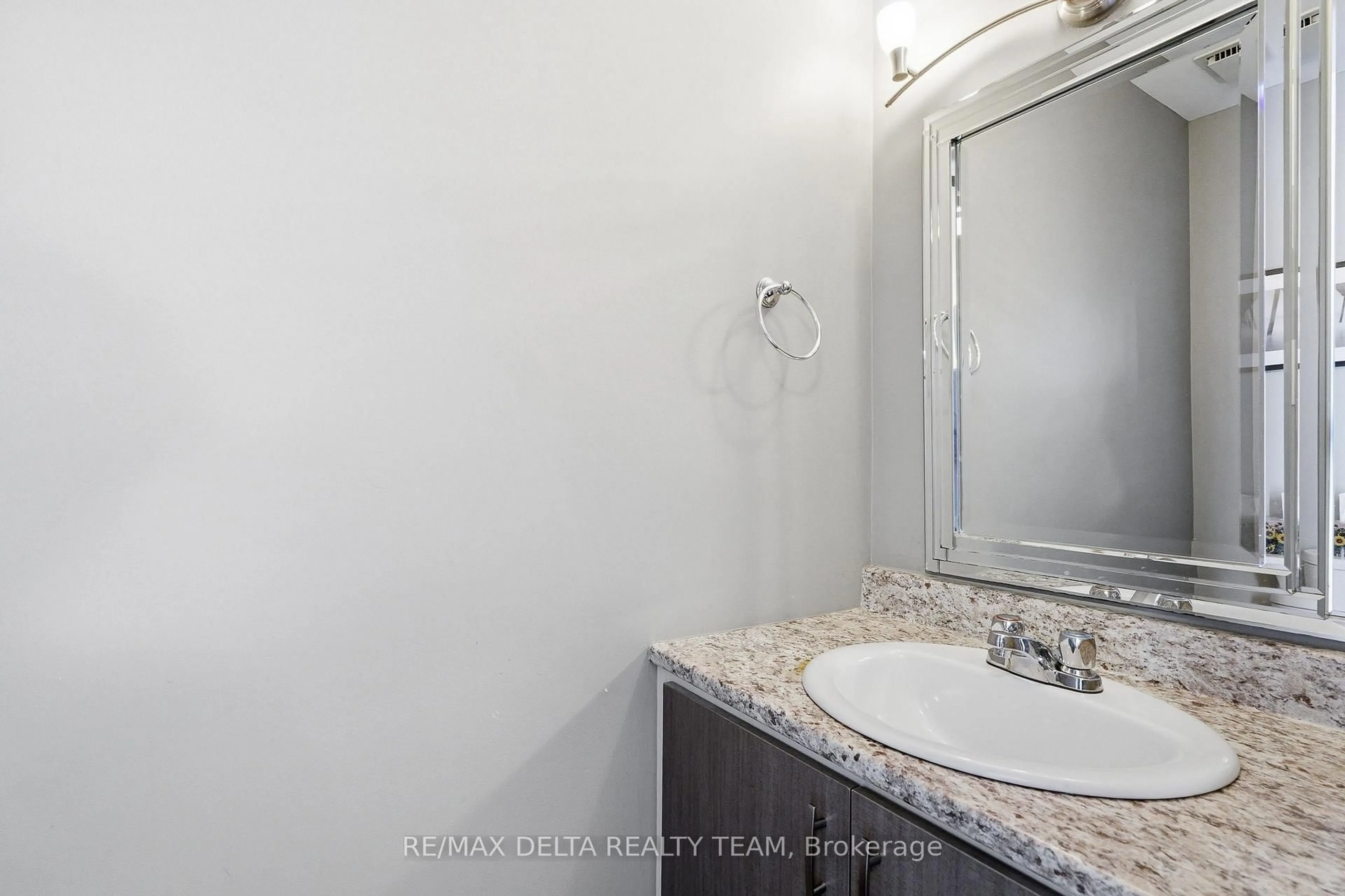 Standard bathroom, unknown for 6821 Bilberry Dr #78, Ottawa Ontario K1C 2E8