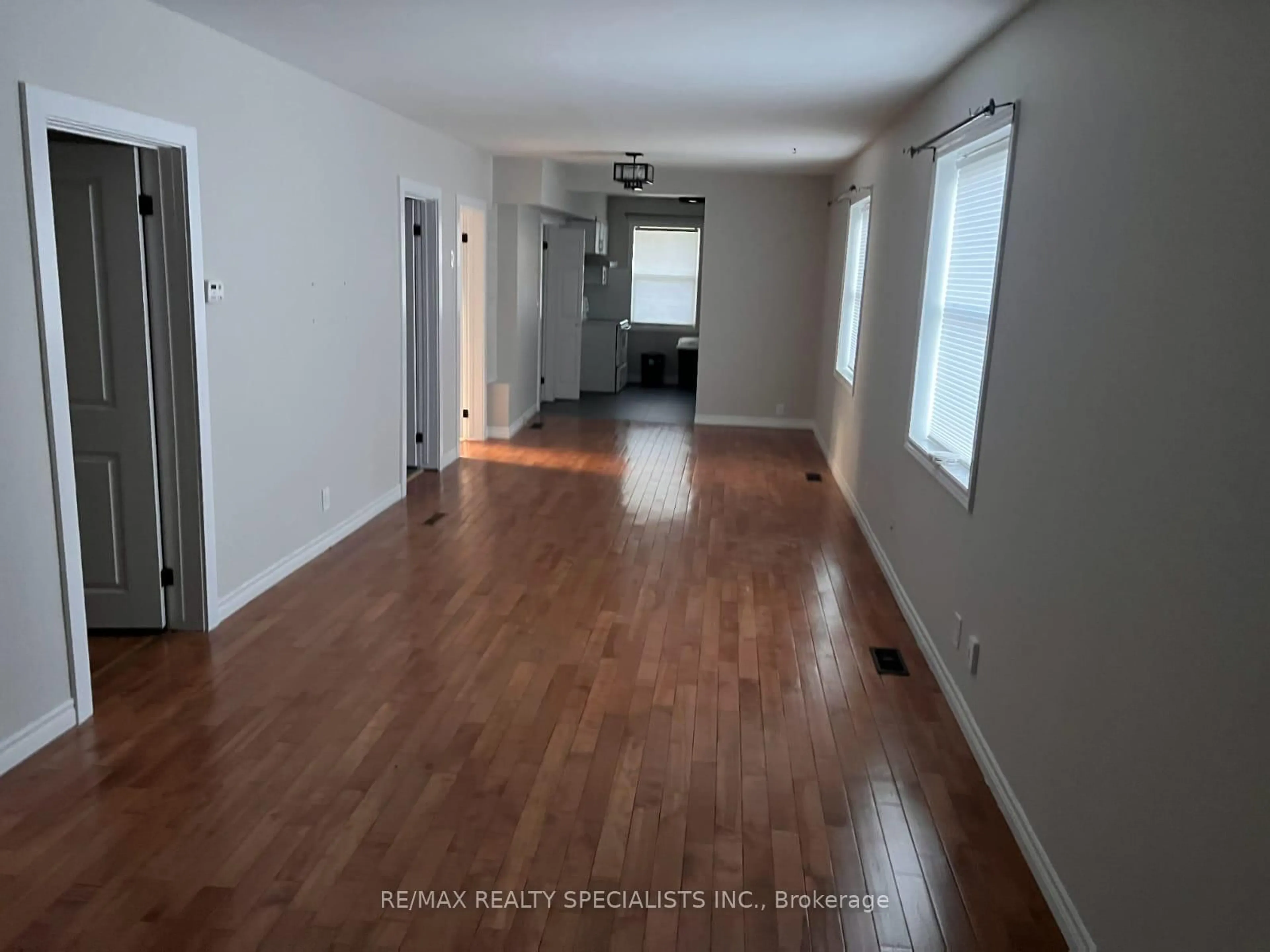 A pic of a room for 786 Walker St, London East Ontario N5Z 1J4