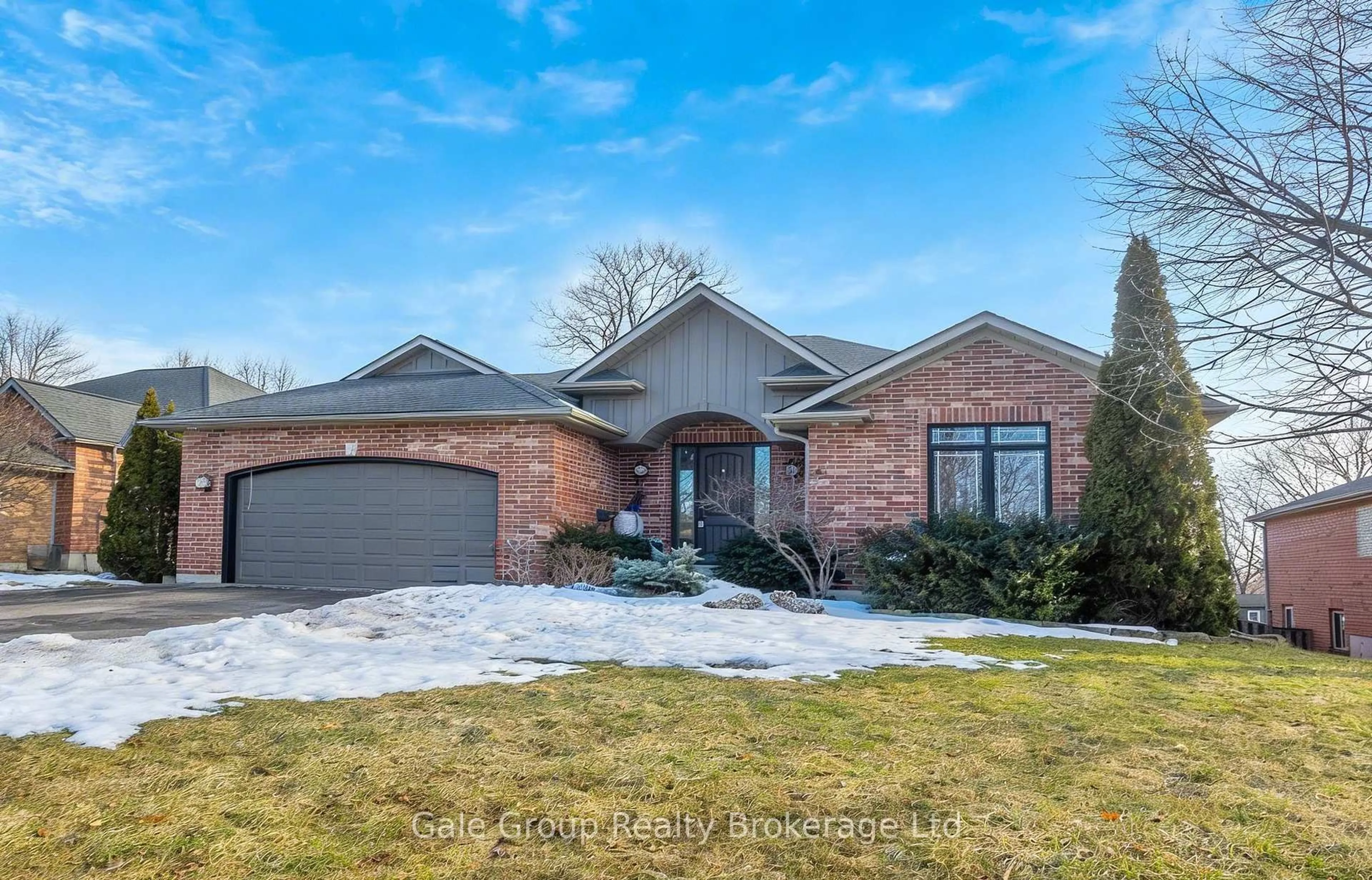 Home with brick exterior material, street for 26 Woodland Cres, Tillsonburg Ontario N4G 5R5