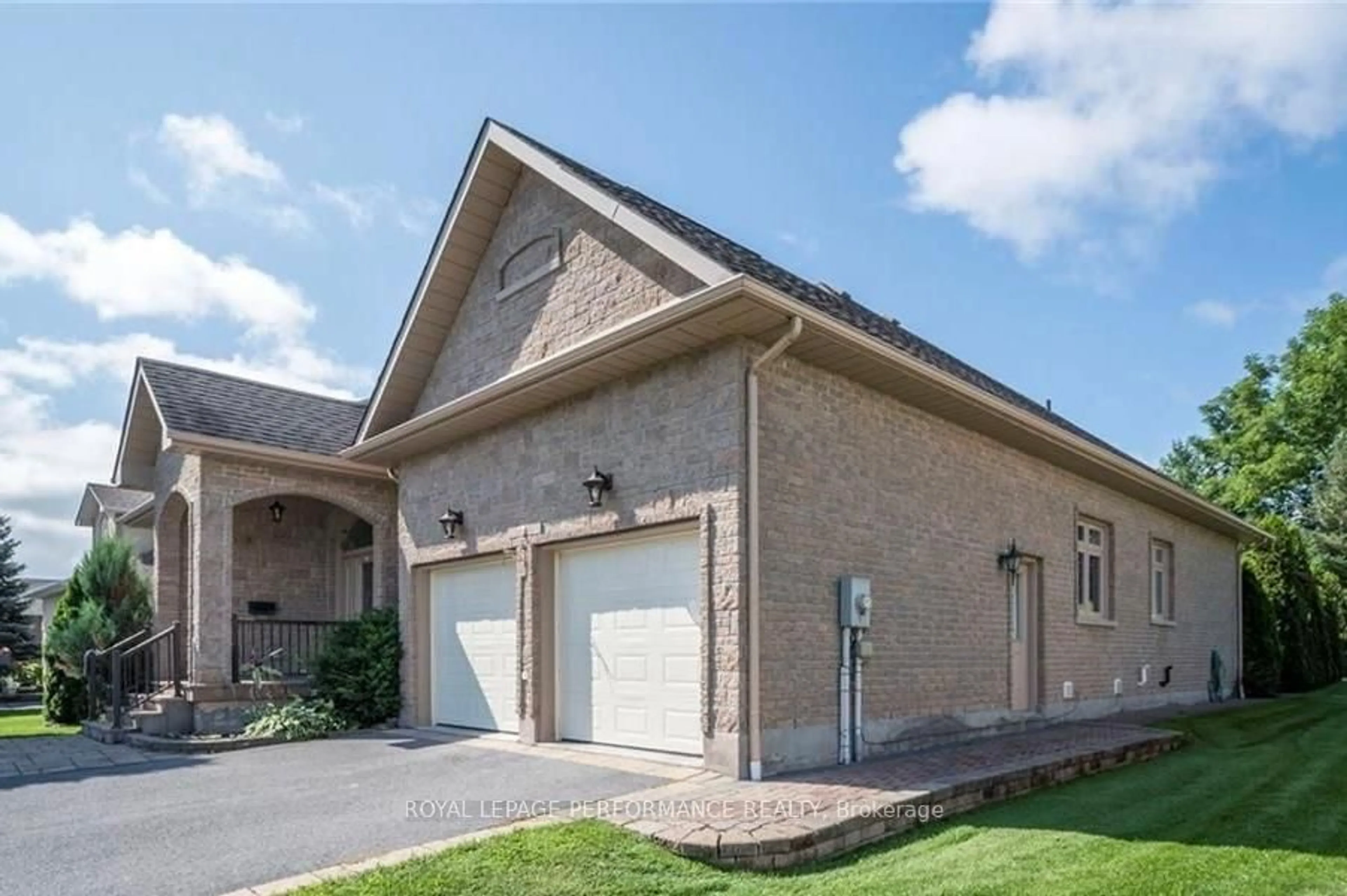 Home with brick exterior material, street for 6802 Riverview Dr, South Glengarry Ontario K6H 7M1