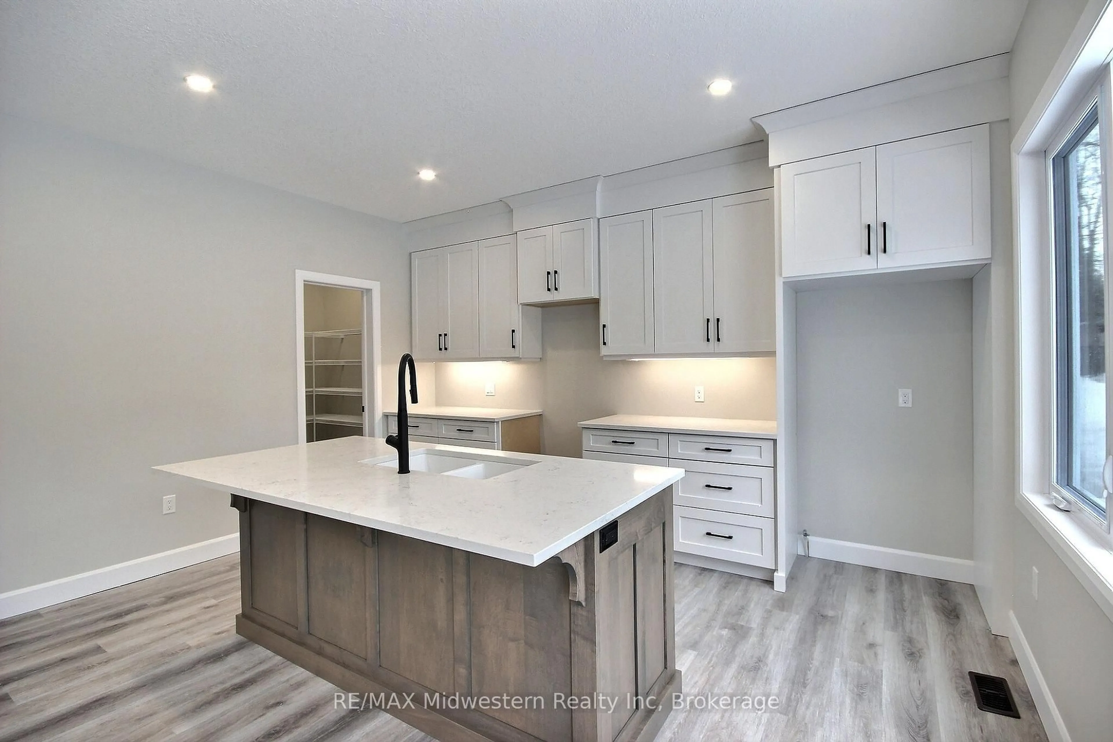Open concept kitchen, unknown for 16 Roberts St, Huron East Ontario N0G 1B0
