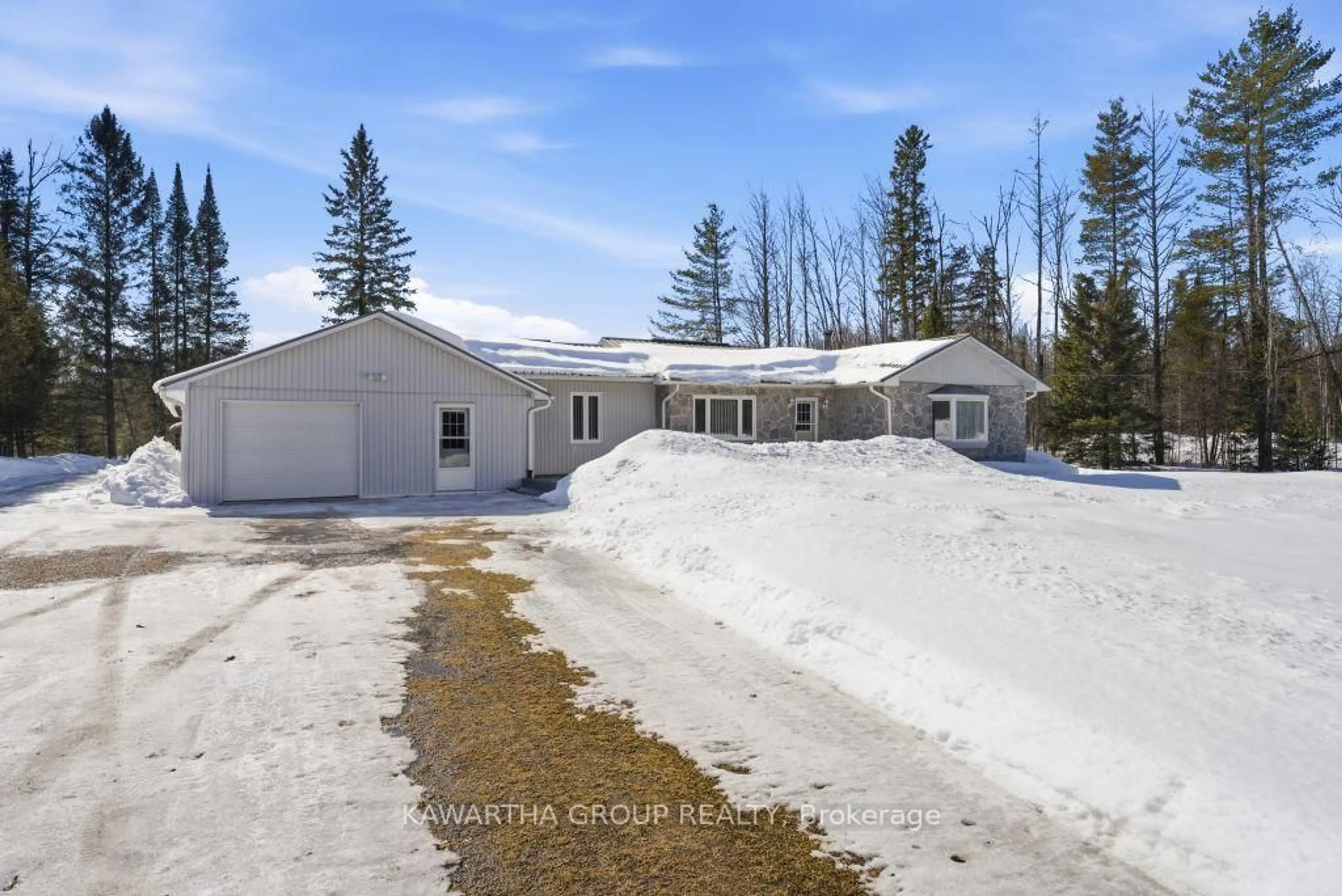 A pic from outside/outdoor area/front of a property/back of a property/a pic from drone, street for 7621 Hwy 35 Highway, Kawartha Lakes Ontario K0M 2L0