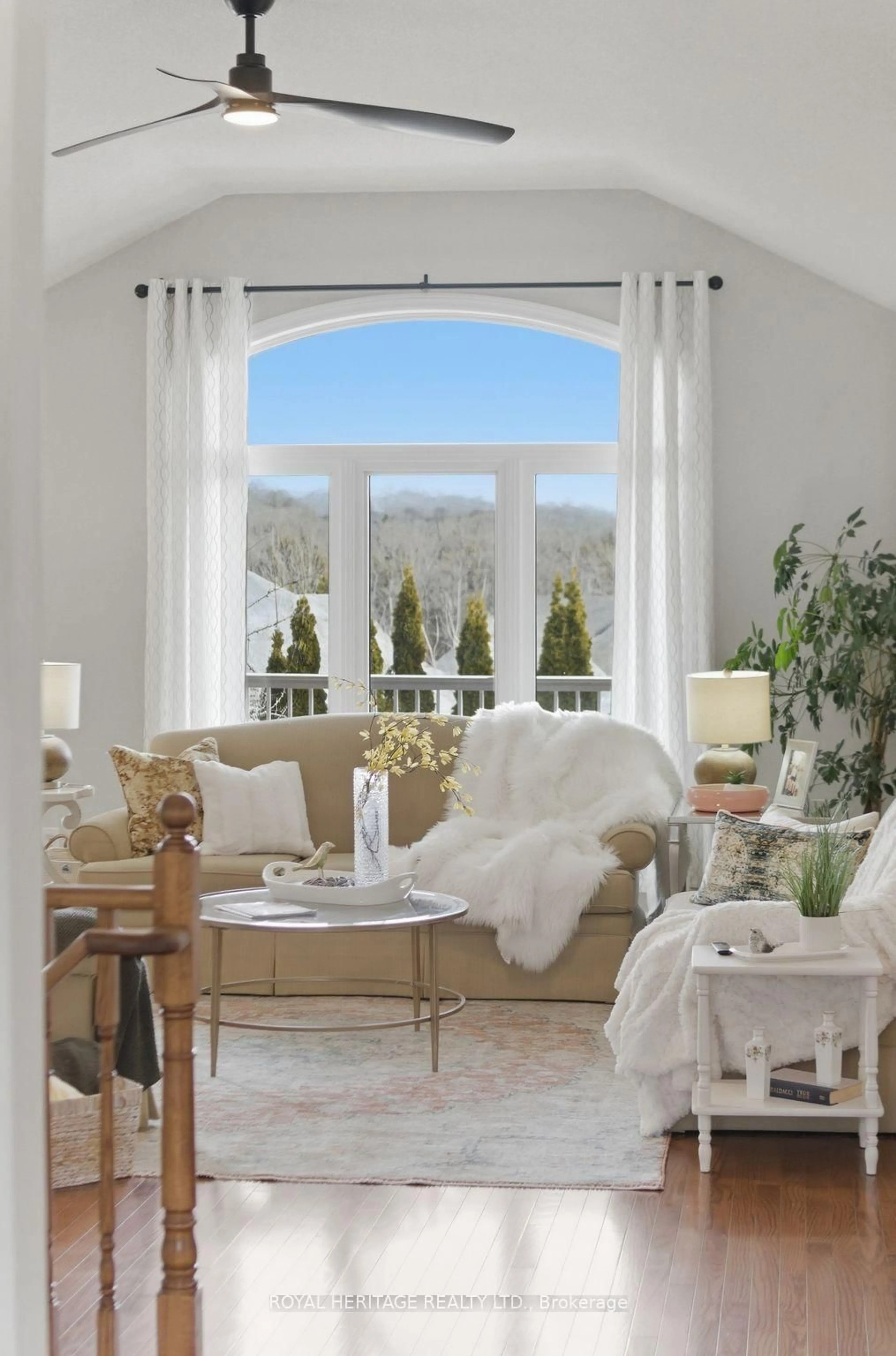 Living room with furniture, unknown for 371 Parkview Hills Dr, Cobourg Ontario K9A 5S6