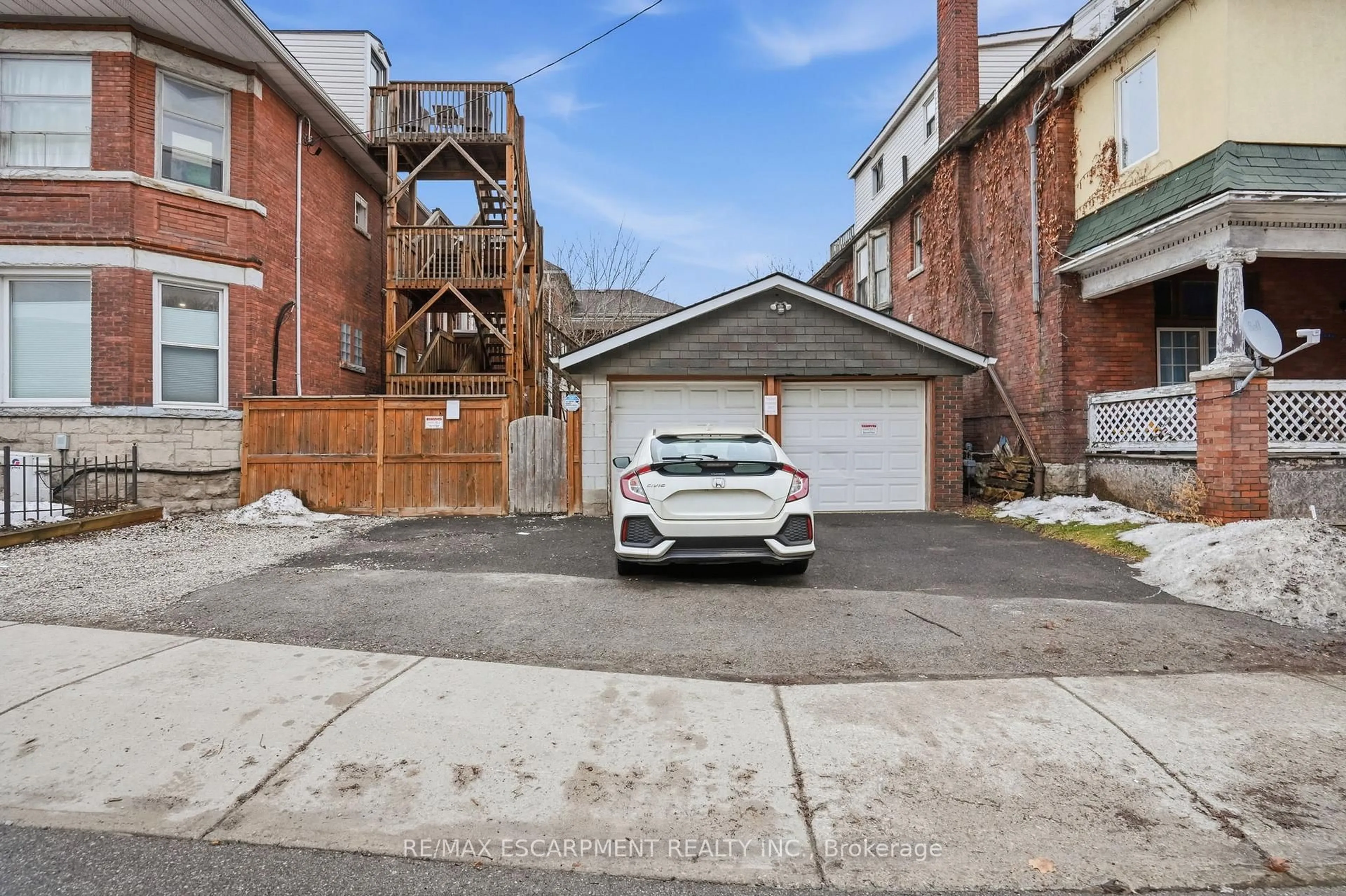 Unknown for 147 Emerald St, Hamilton Ontario L8N 2V4