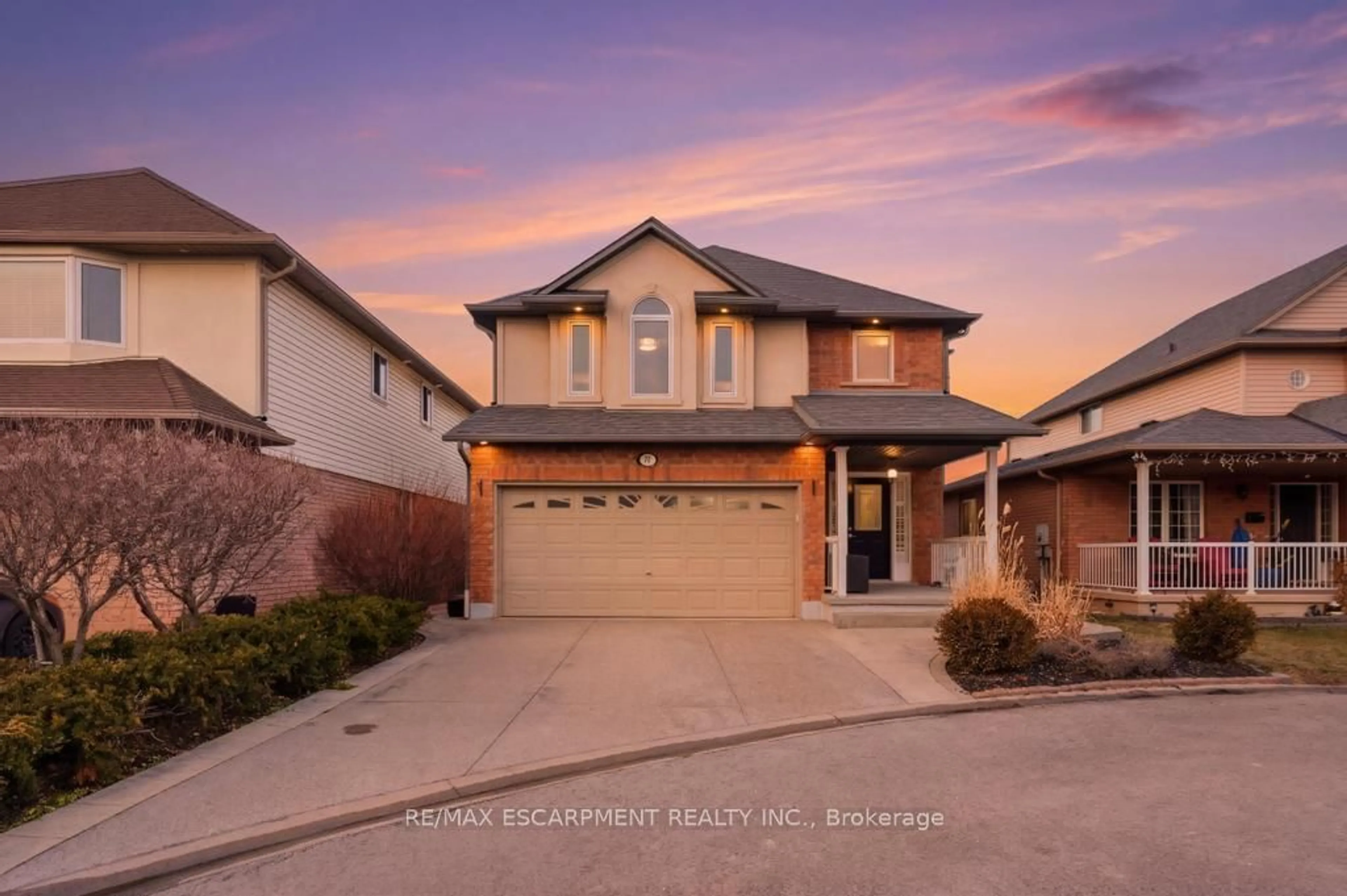 Home with brick exterior material, street for 7 Vidal Crt, Grimsby Ontario L3M 5R8