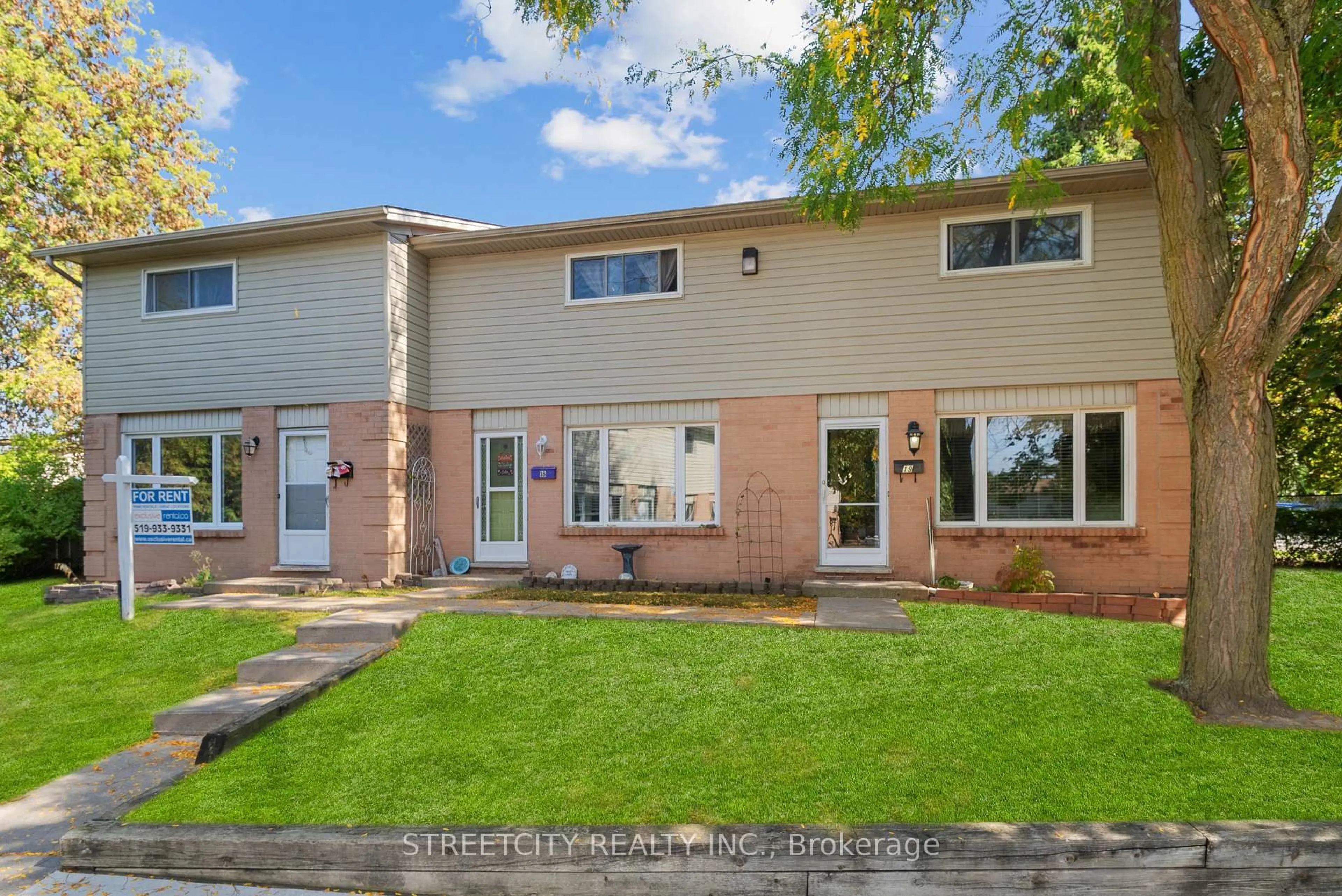 Unknown for 45 Gatewood Pl #19, London East Ontario N5Y 5A4