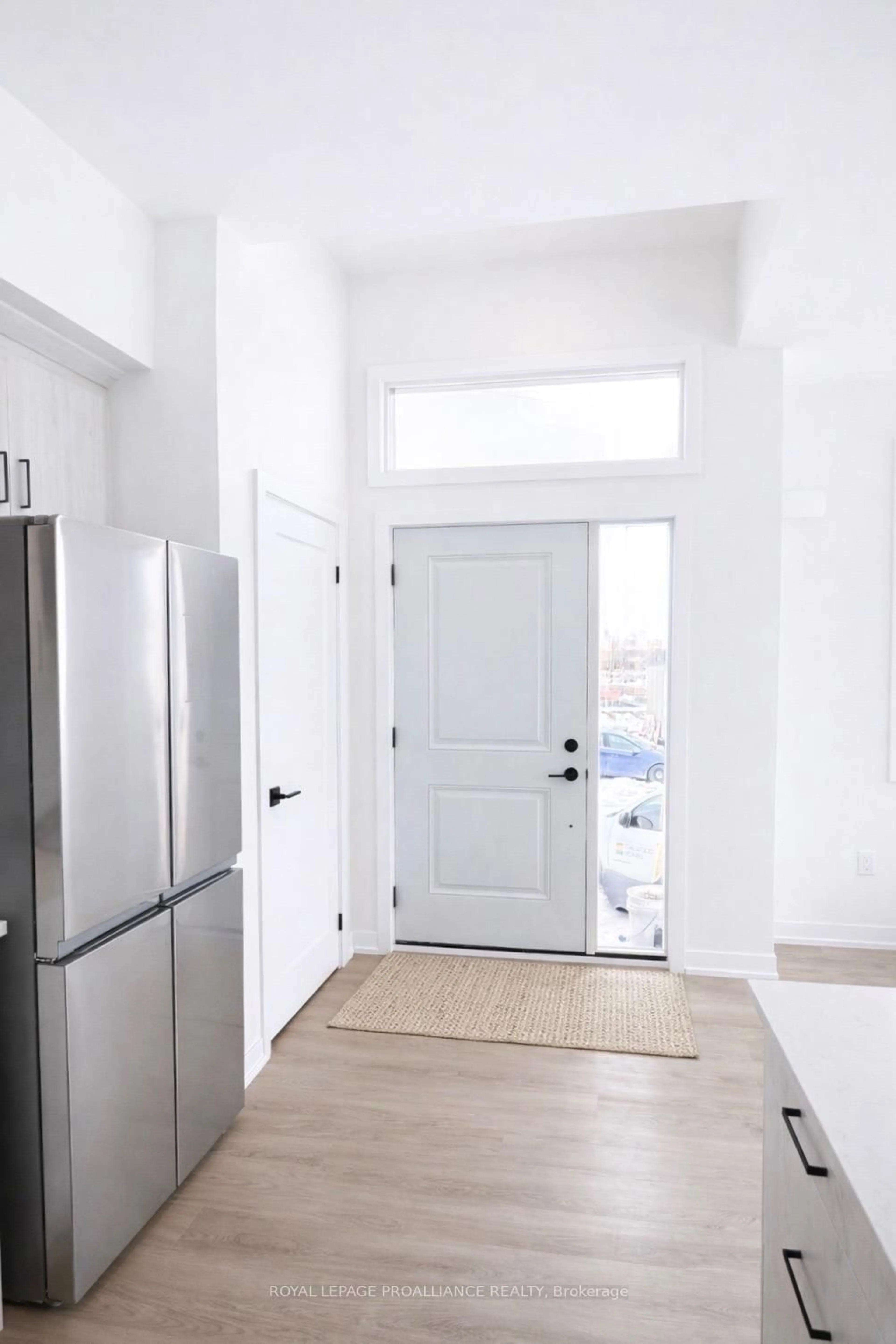 Indoor entryway for 515 (Blk 59) Joseph Gale St #204, Cobourg Ontario K9A 1K8