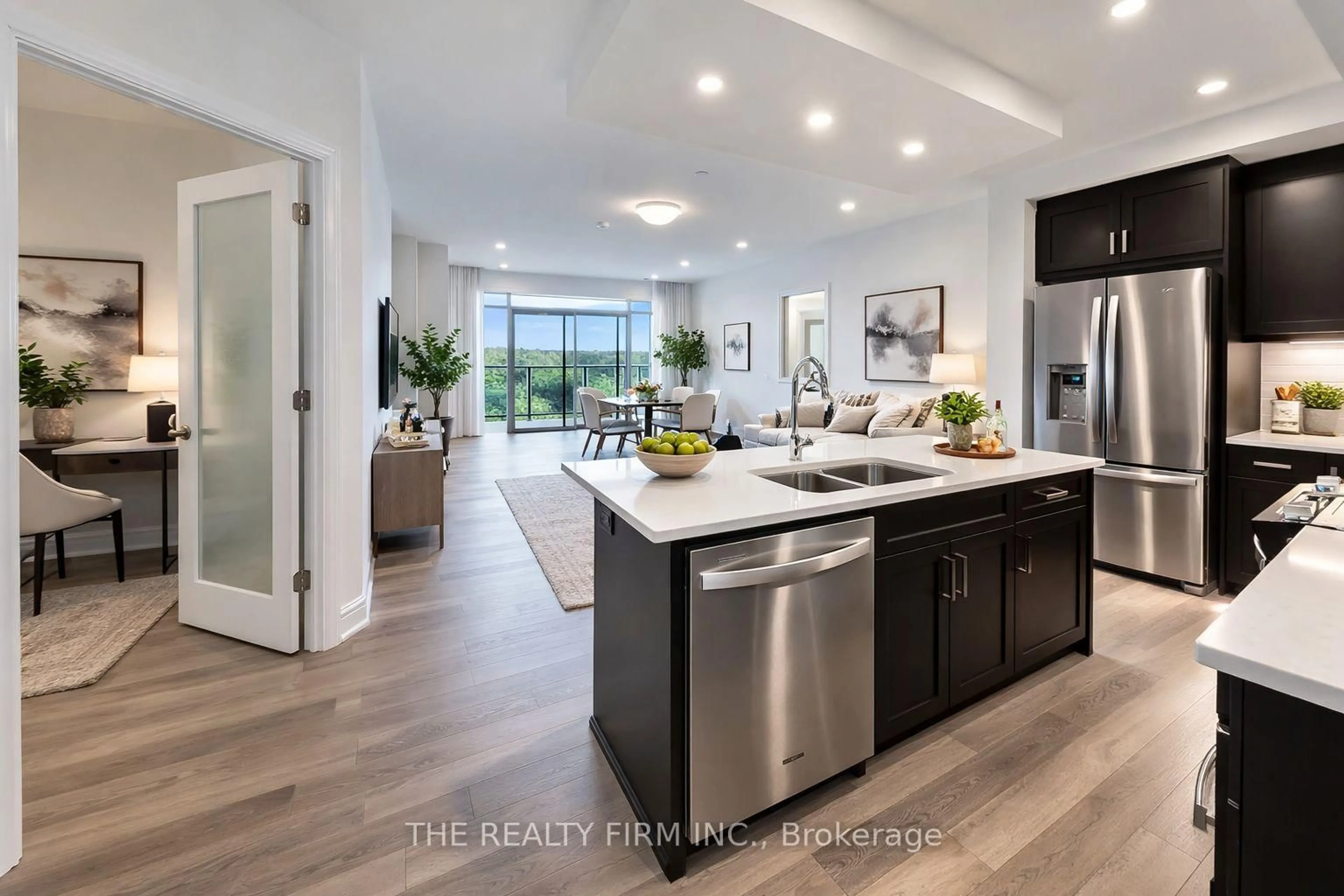 Open concept kitchen, ceramic/tile floor for 480 Callaway Rd #611, London North Ontario N6G 0Z3