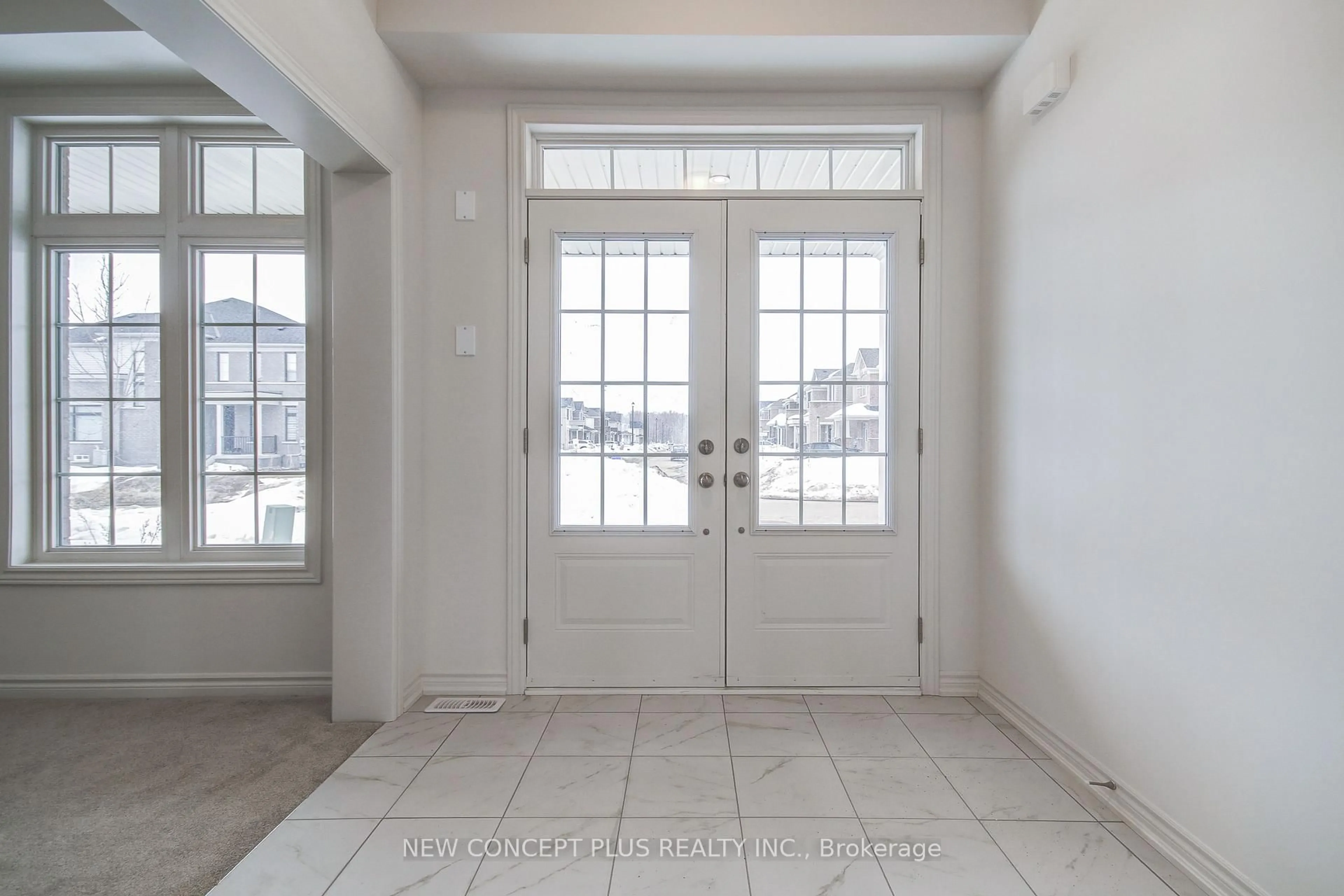 Indoor entryway for 220 Rea Dr, Centre Wellington Ontario N1M 0K1