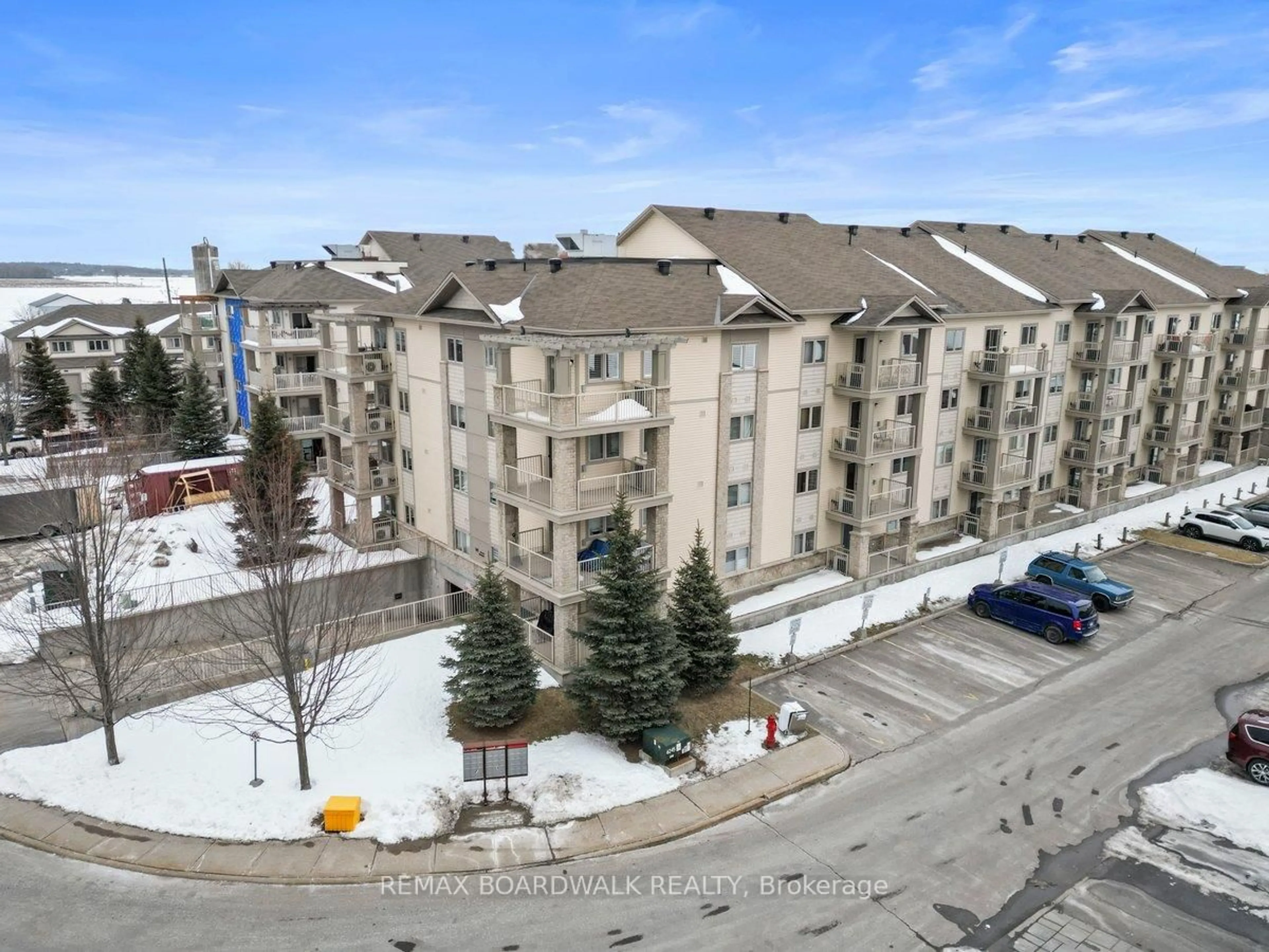 A pic from outside/outdoor area/front of a property/back of a property/a pic from drone, city buildings view from balcony for 141 Potts Private #414, Ottawa Ontario K4A 0X9
