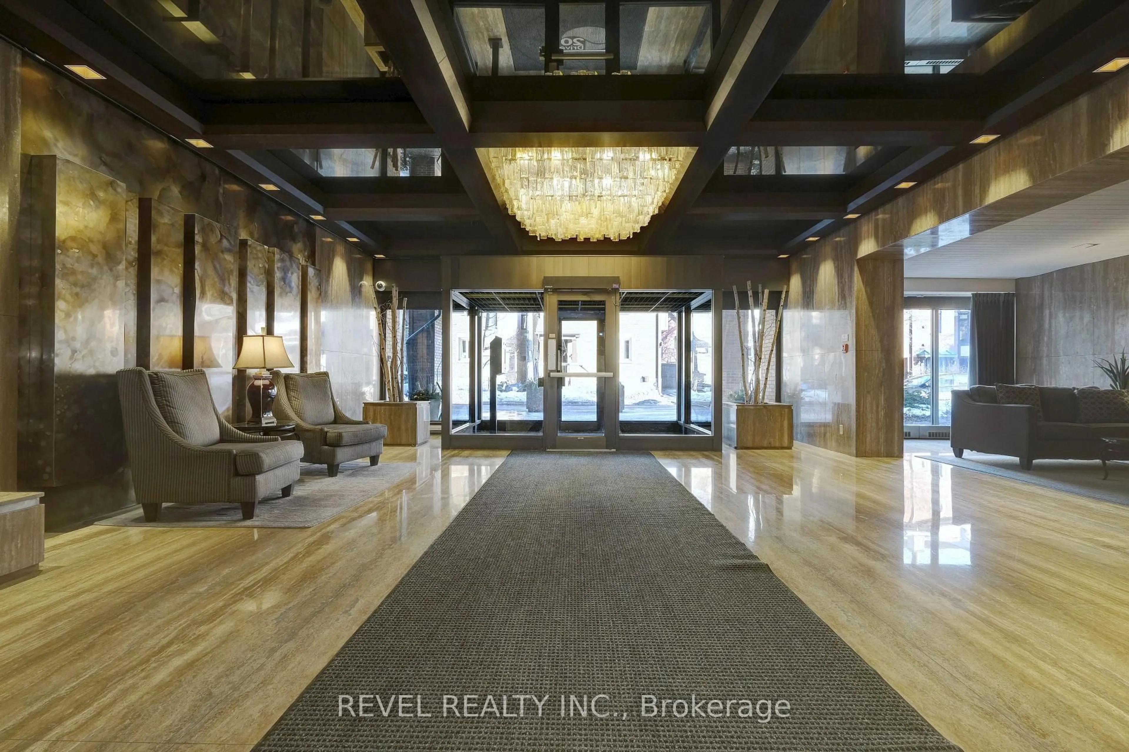 Lobby for 20 THE DRIVEWAY Dr #1403, Ottawa Ontario K2P 1C8
