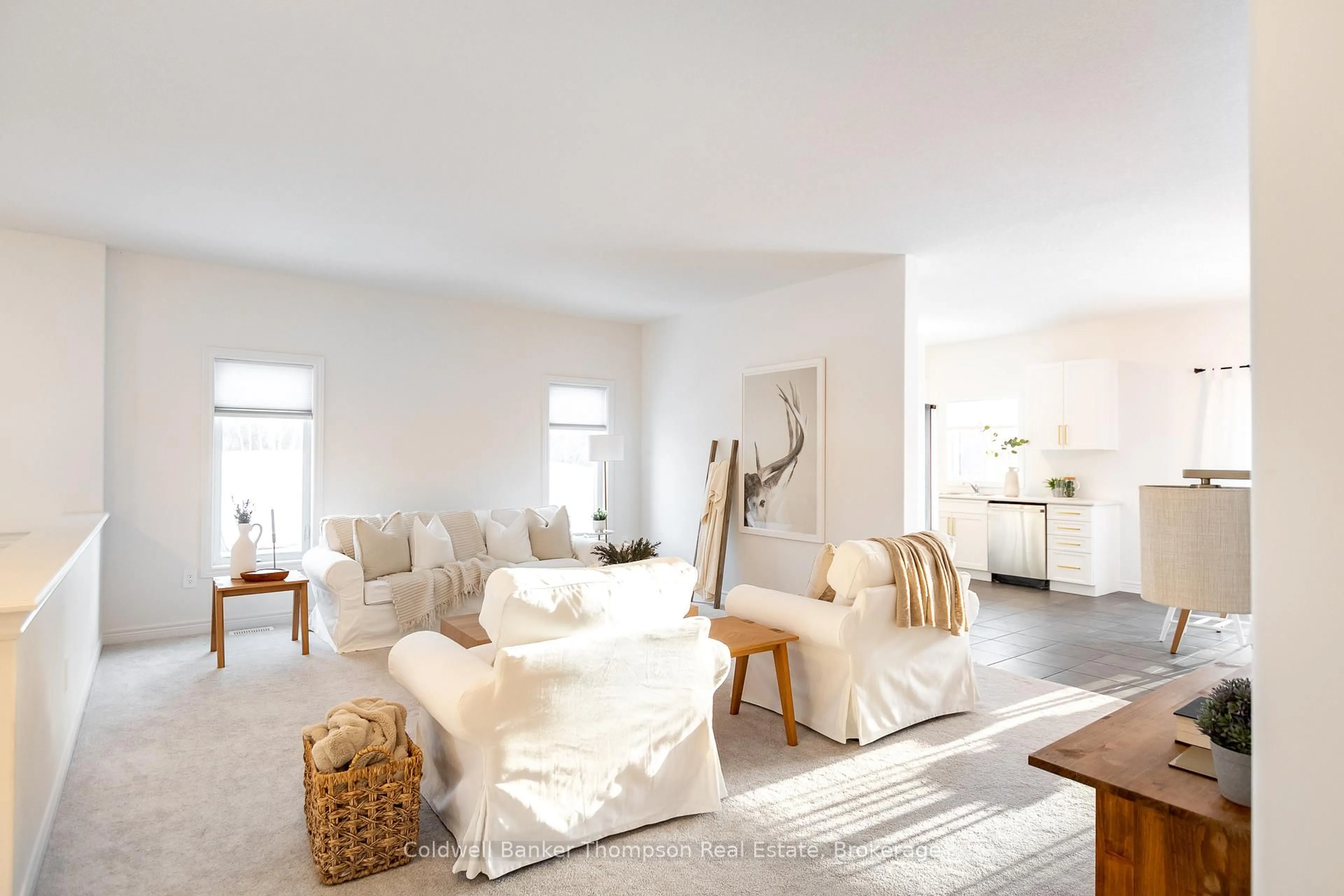 Living room with furniture, unknown for 14 Eaglecrest Ave, Huntsville Ontario P1H 0G5