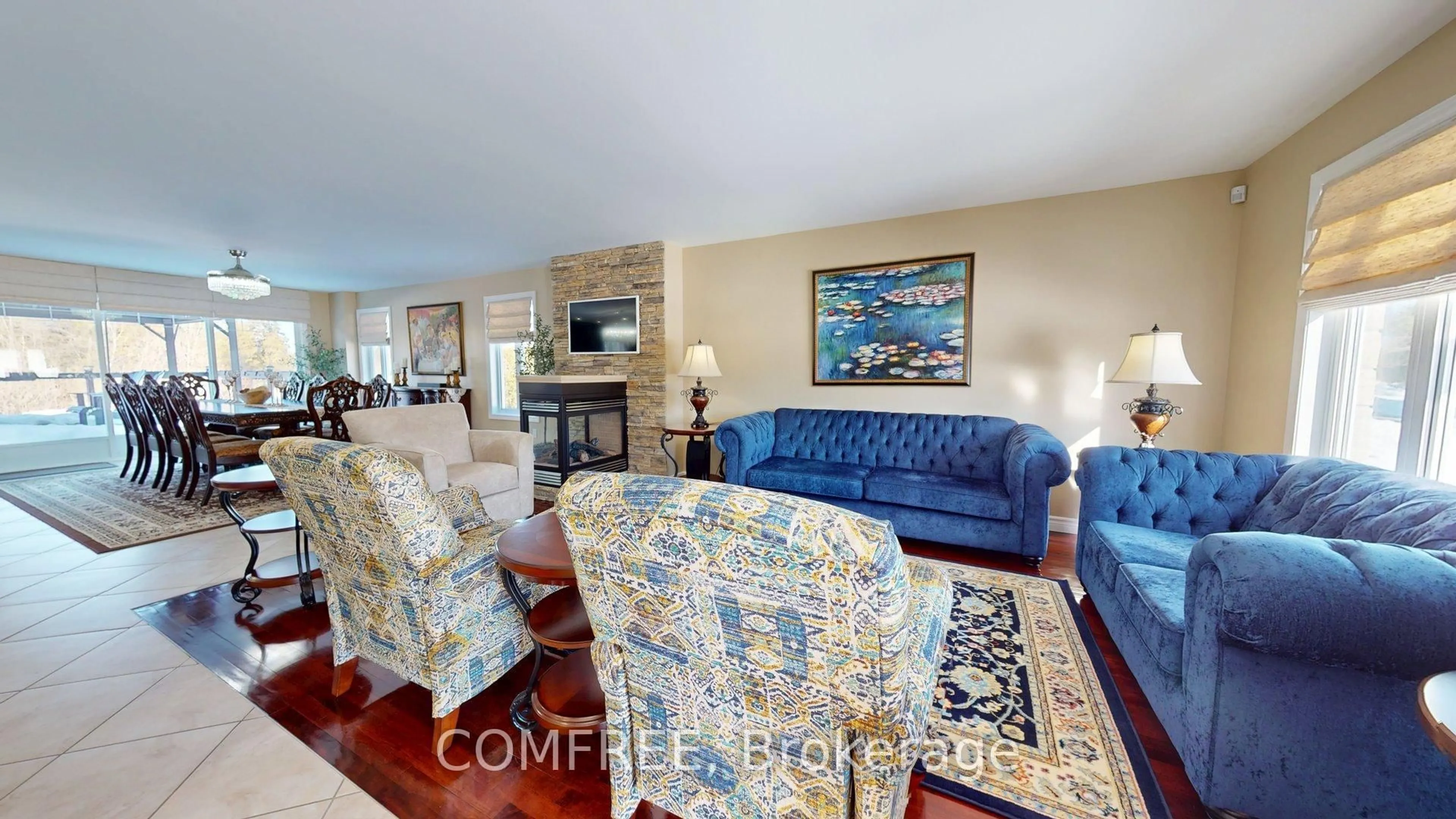 Living room with furniture, unknown for 162 Sophie St, Clarence-Rockland Ontario K4K 1K7