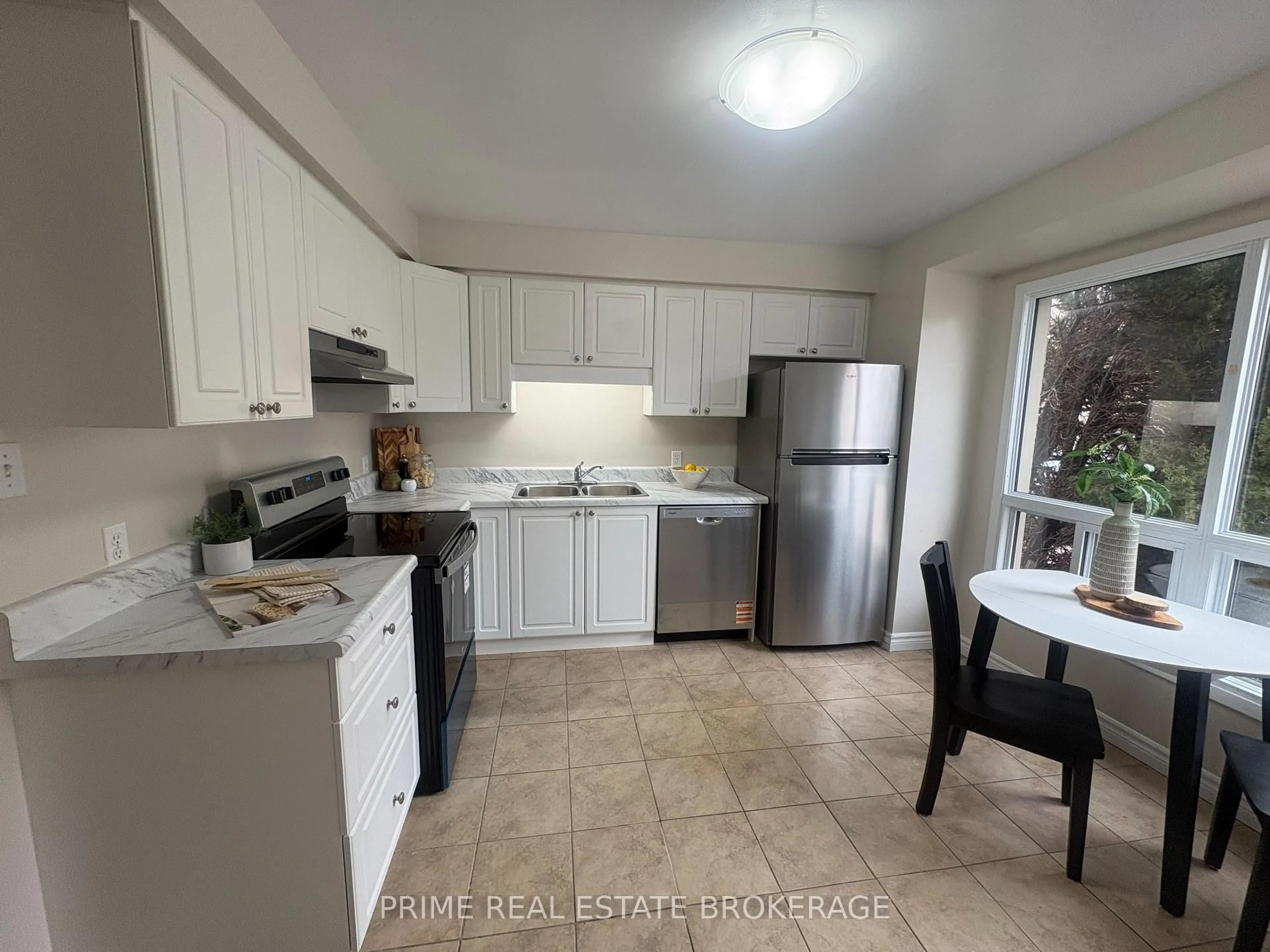 Standard kitchen, unknown for 35 Waterman Ave #66, London South Ontario N6C 5T8