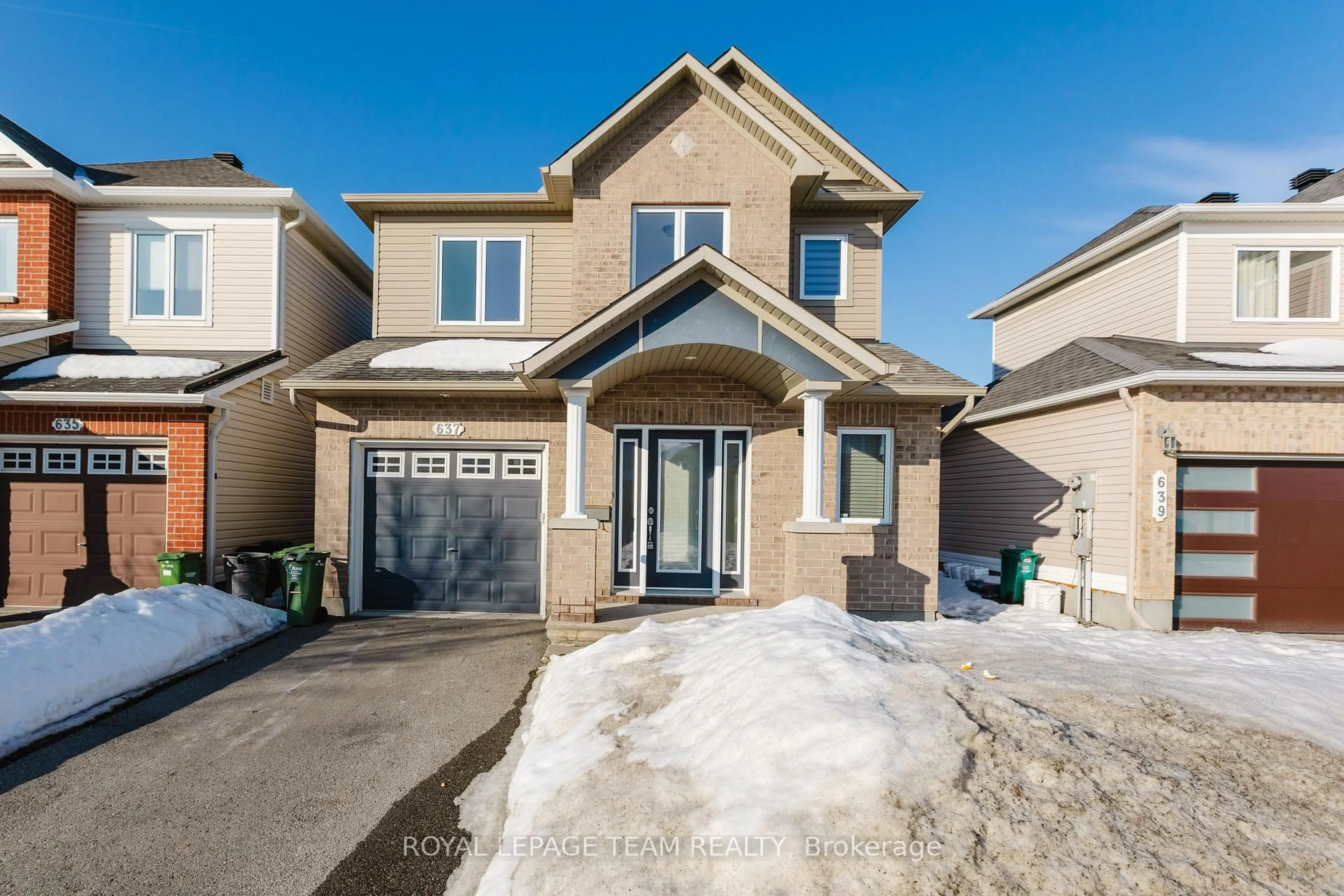 Home with brick exterior material, street for 637 Clearbrook Dr, Ottawa Ontario K2J 5S1