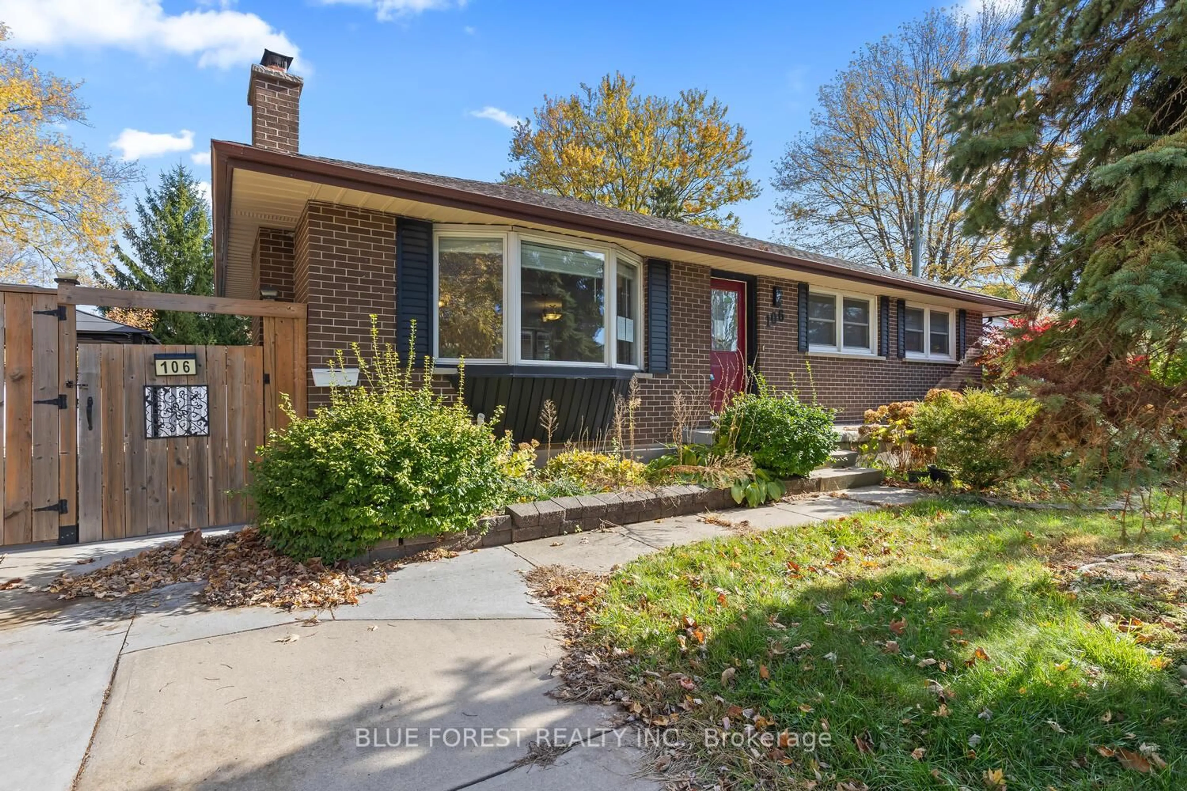 Home with brick exterior material, street for 106 Laurentian Dr, London East Ontario N5W 1P2
