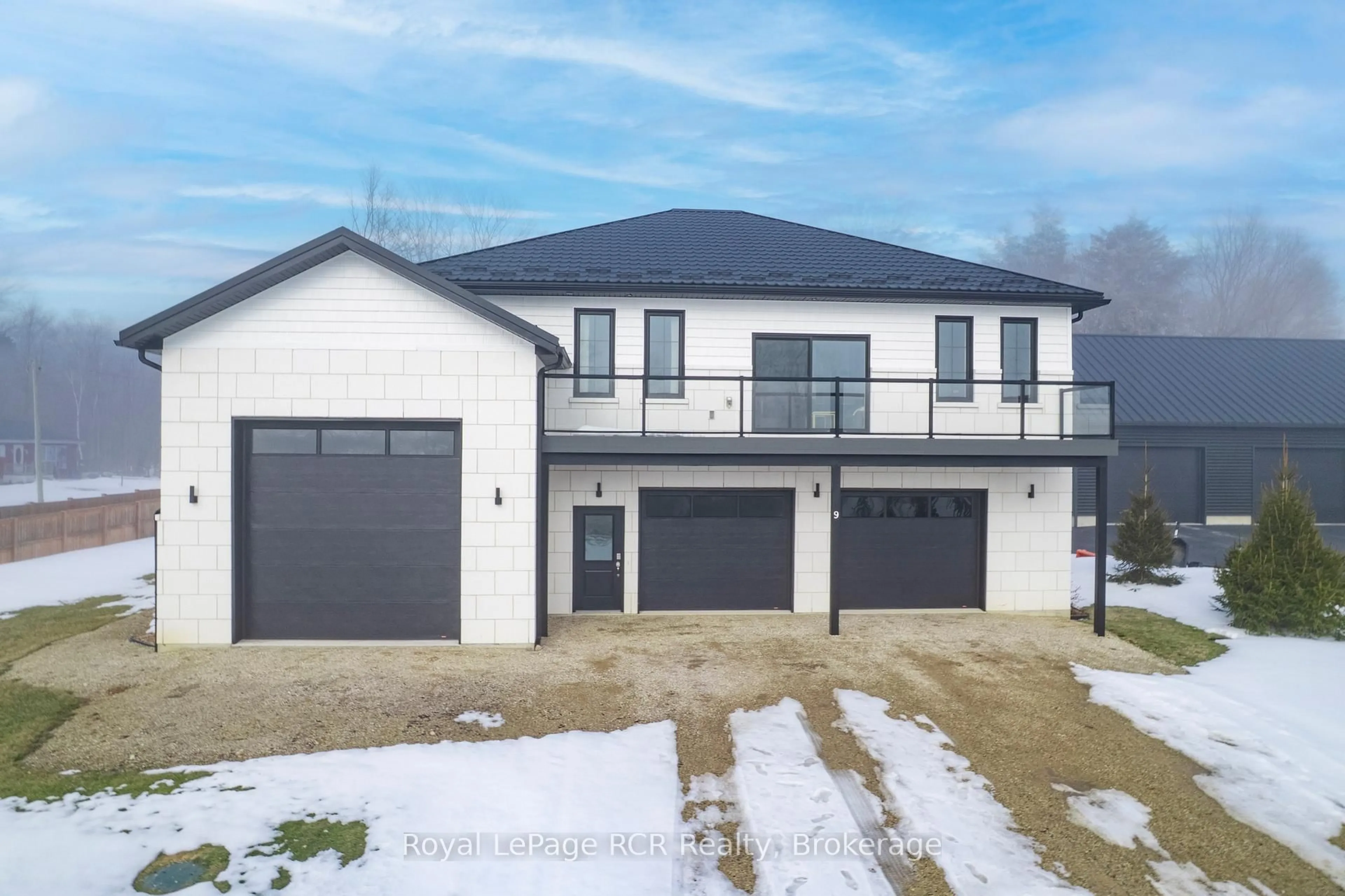 Unknown for 9 Sunset Pl, Huron-Kinloss Ontario N0G 2R0