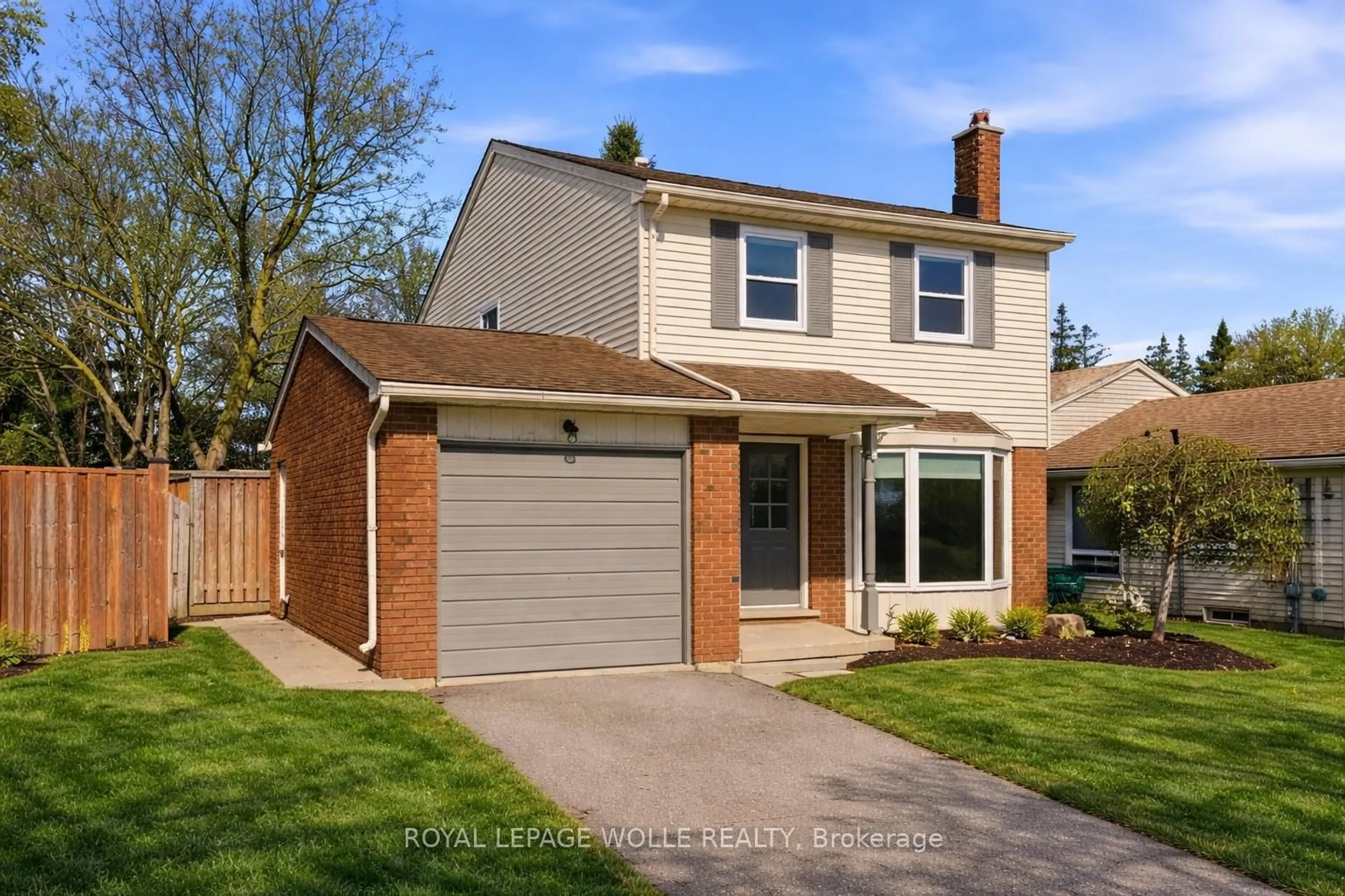 Home with brick exterior material, street for 16 Thornbush Cres, Waterloo Ontario N2T 1B2