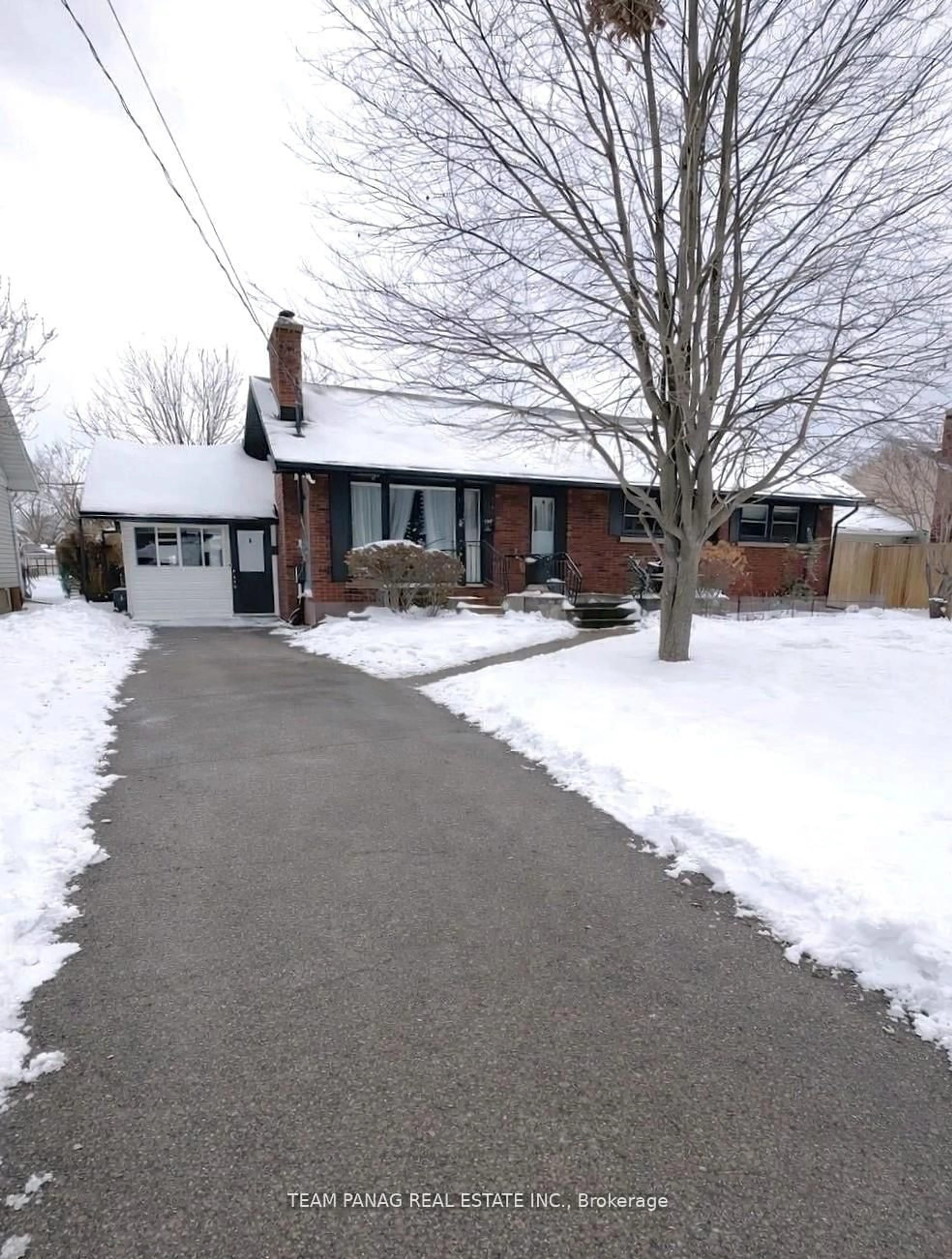 Unknown for 24 Brisbane Glen, St. Catharines Ontario L2N 3K9