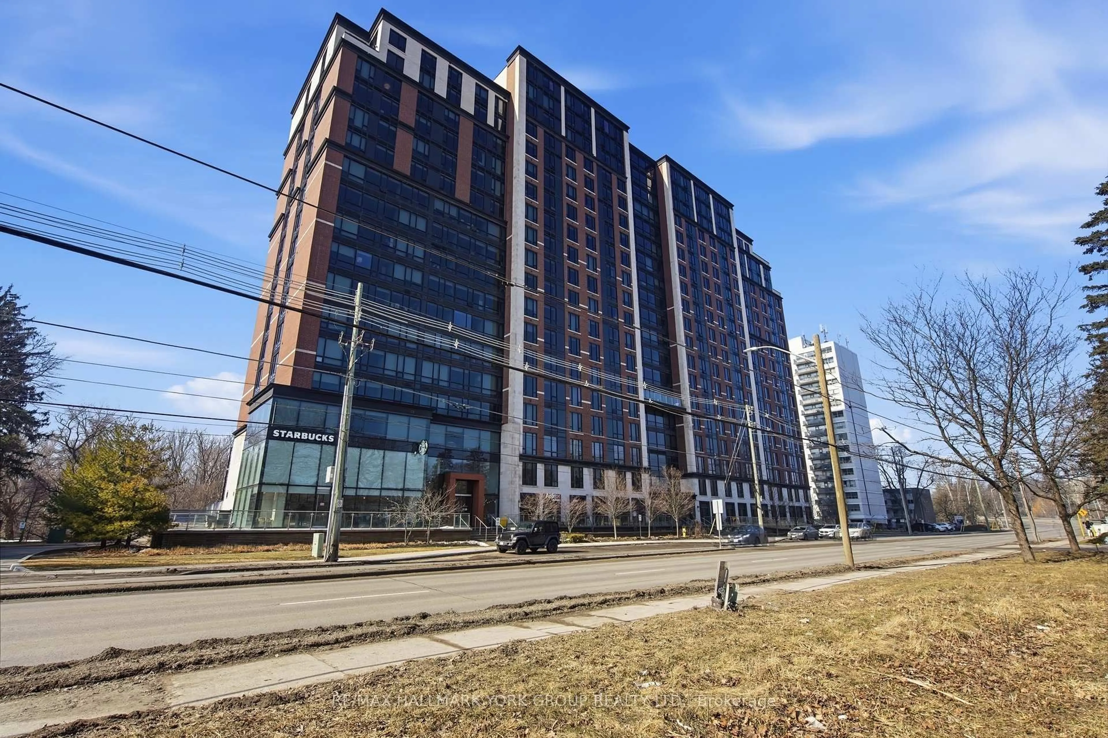 Indoor foyer for 1235 Richmond St #714, London East Ontario N6A 0C1