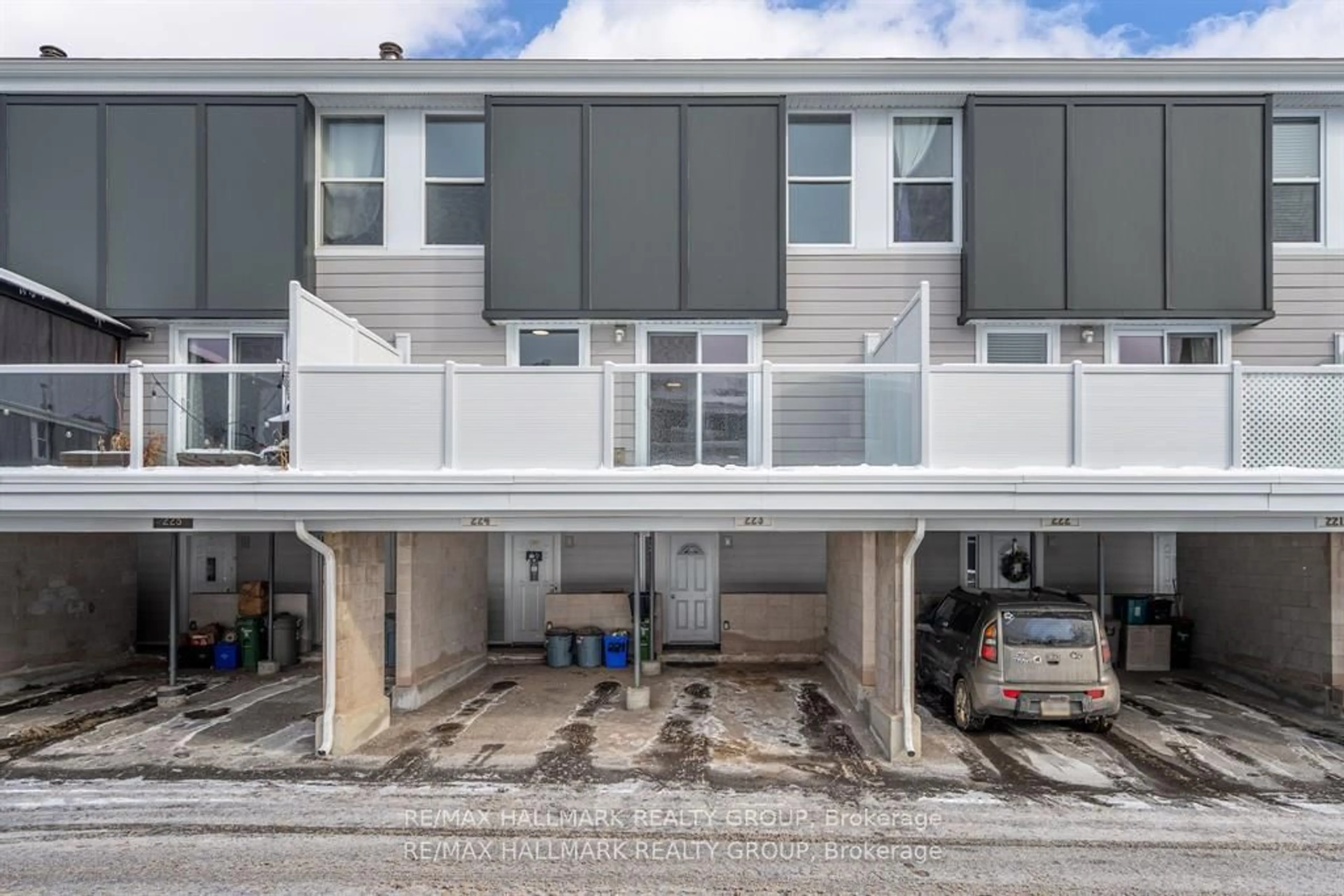 Unknown for 3445 Uplands Dr #223, Ottawa Ontario K1V 9N6