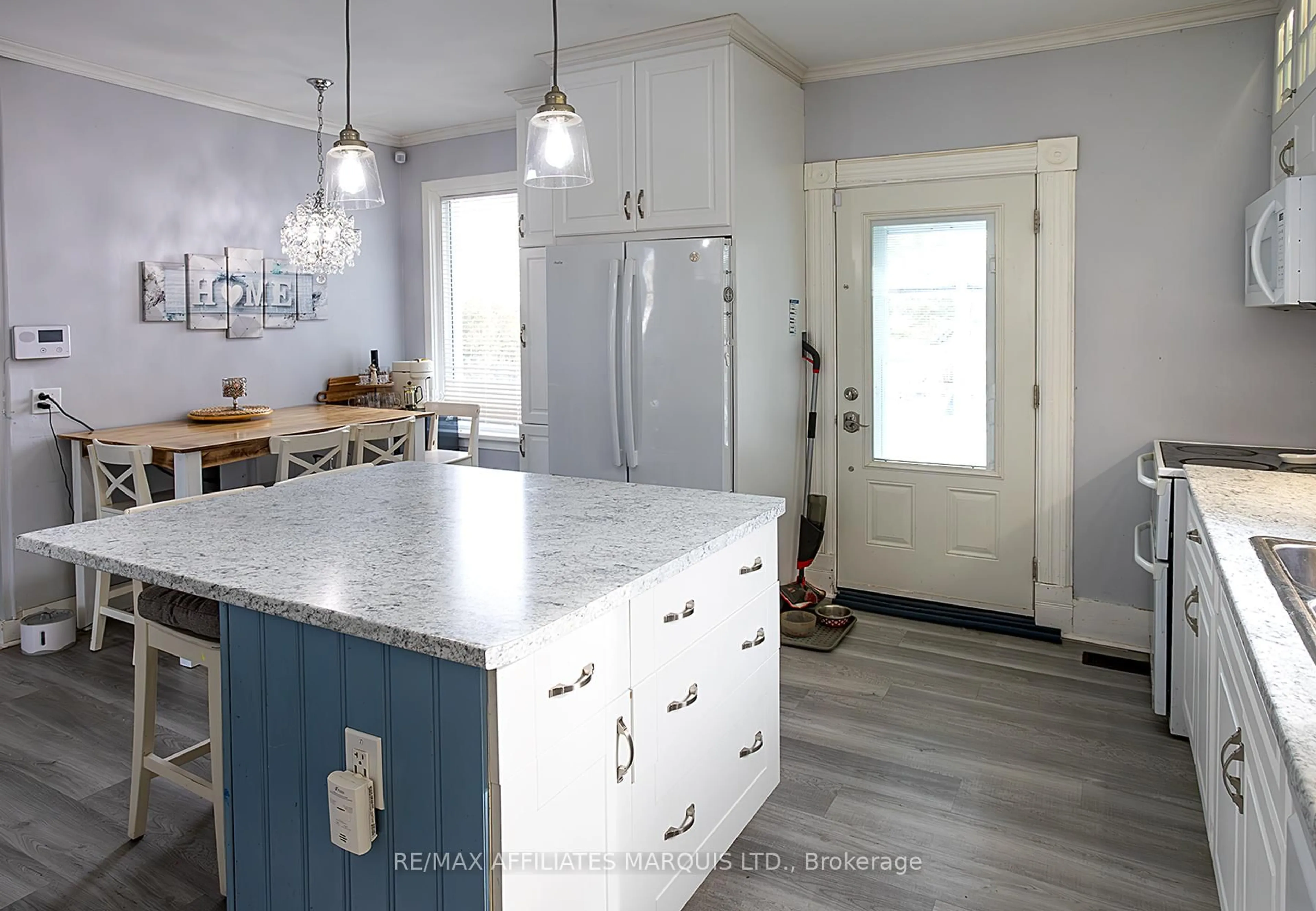 Open concept kitchen, unknown for 39 Church Ave, South Dundas Ontario K0E 1K0