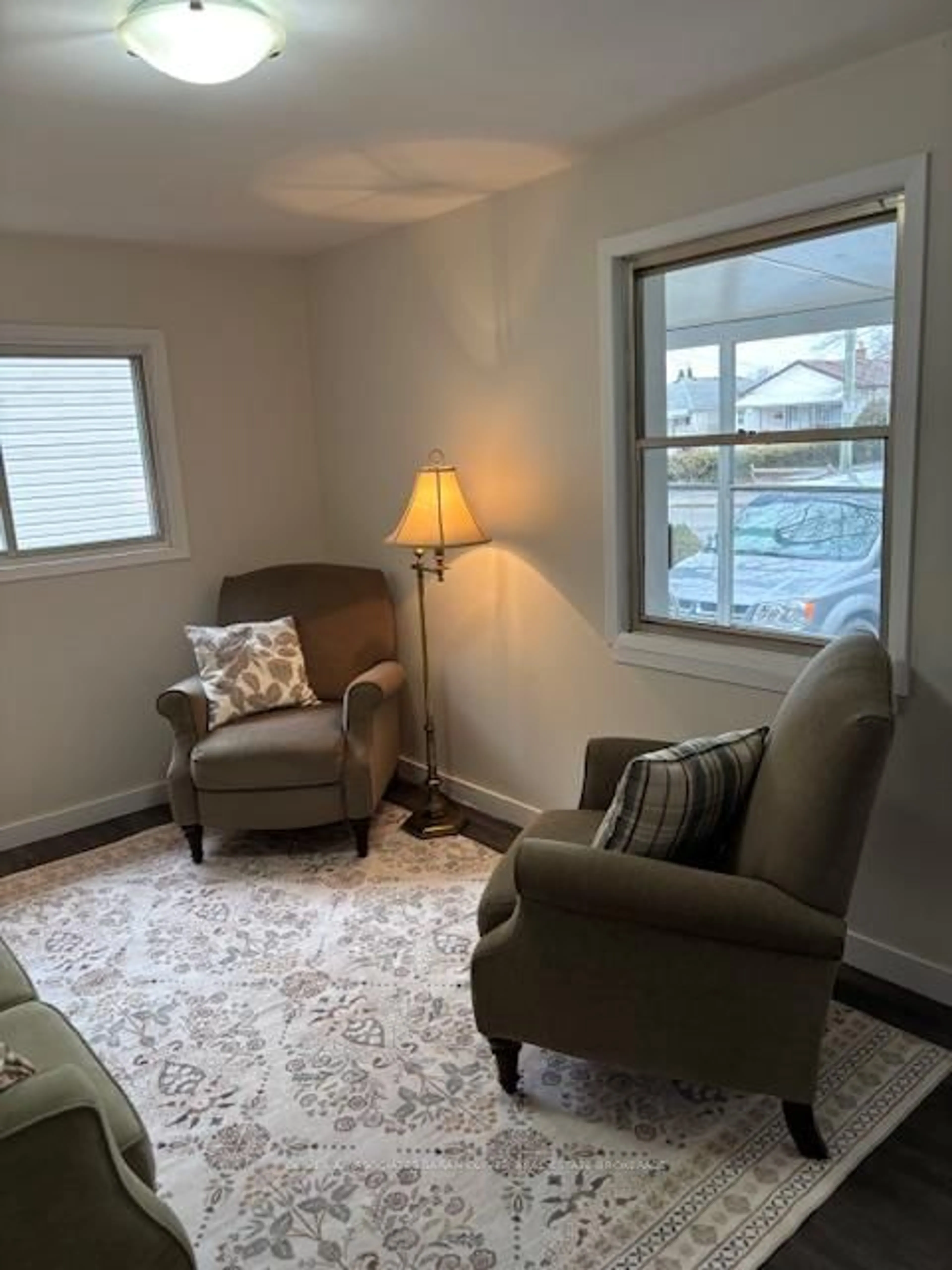 Living room with furniture, unknown for 150 Hale St, London East Ontario N5W 1E6