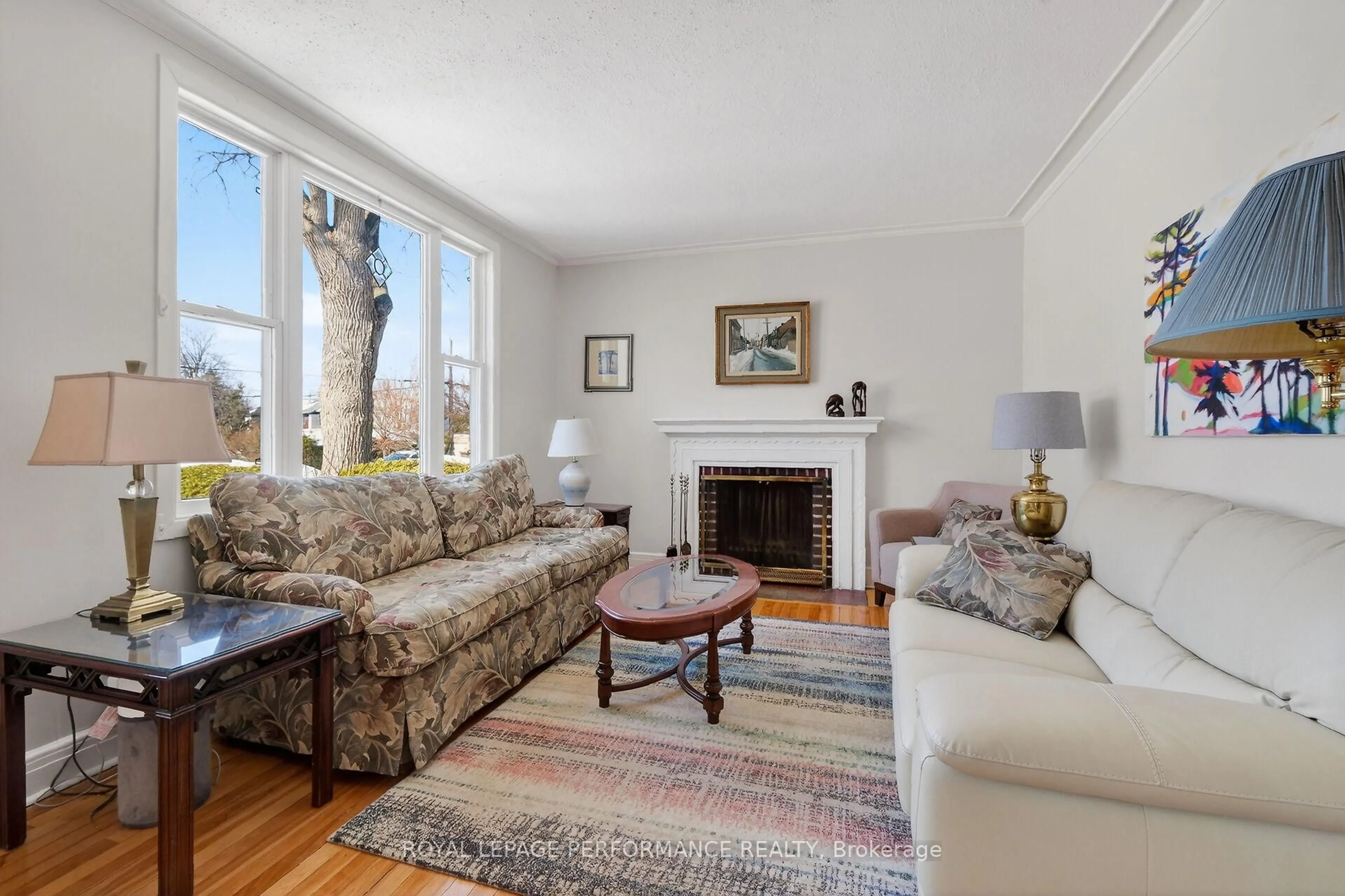 Living room with furniture, unknown for 235 Cowley Ave, Ottawa Ontario K1Y 0H2