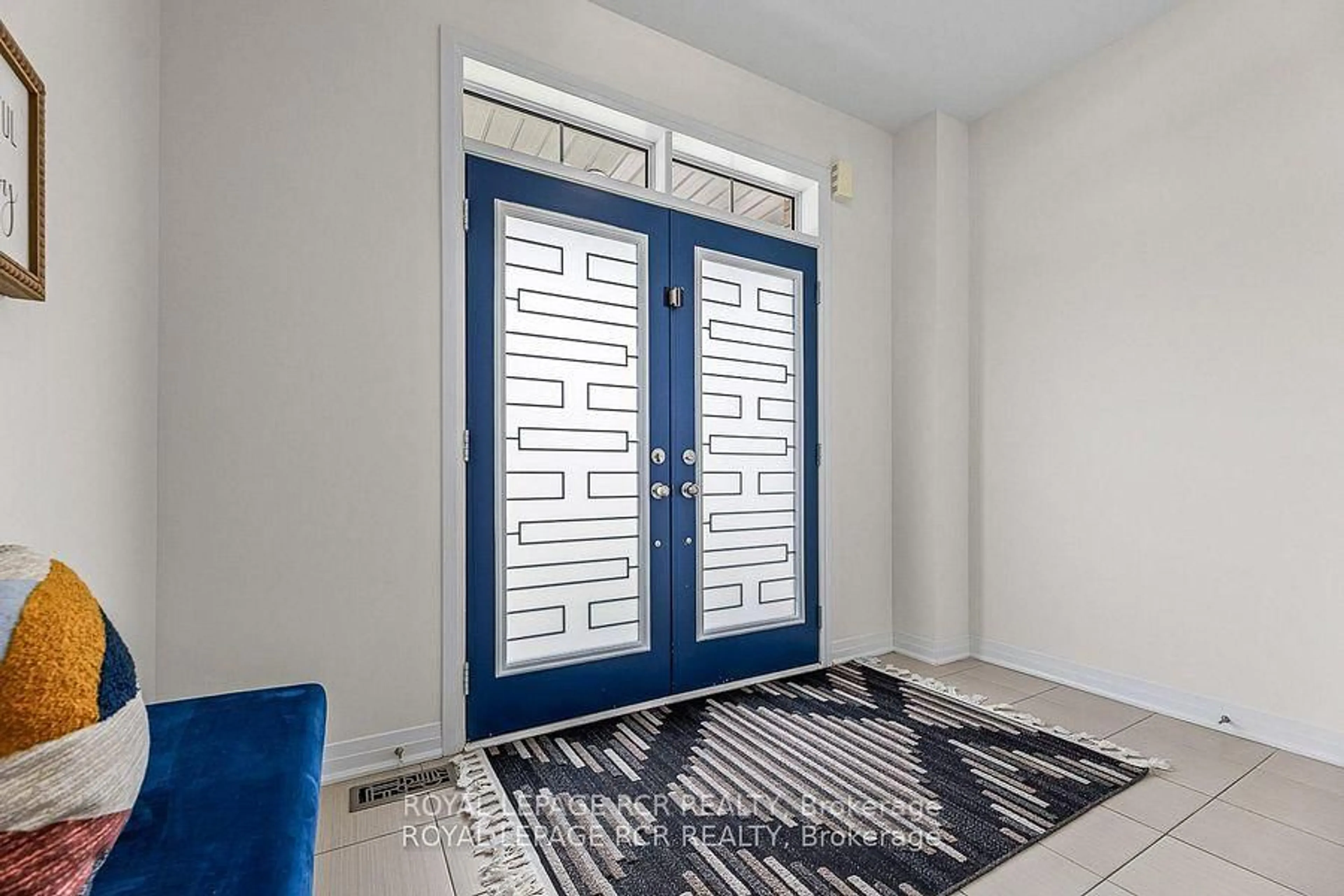 Indoor entryway for 3 Jenkins St, East Luther Grand Valley Ontario L9W 7R2