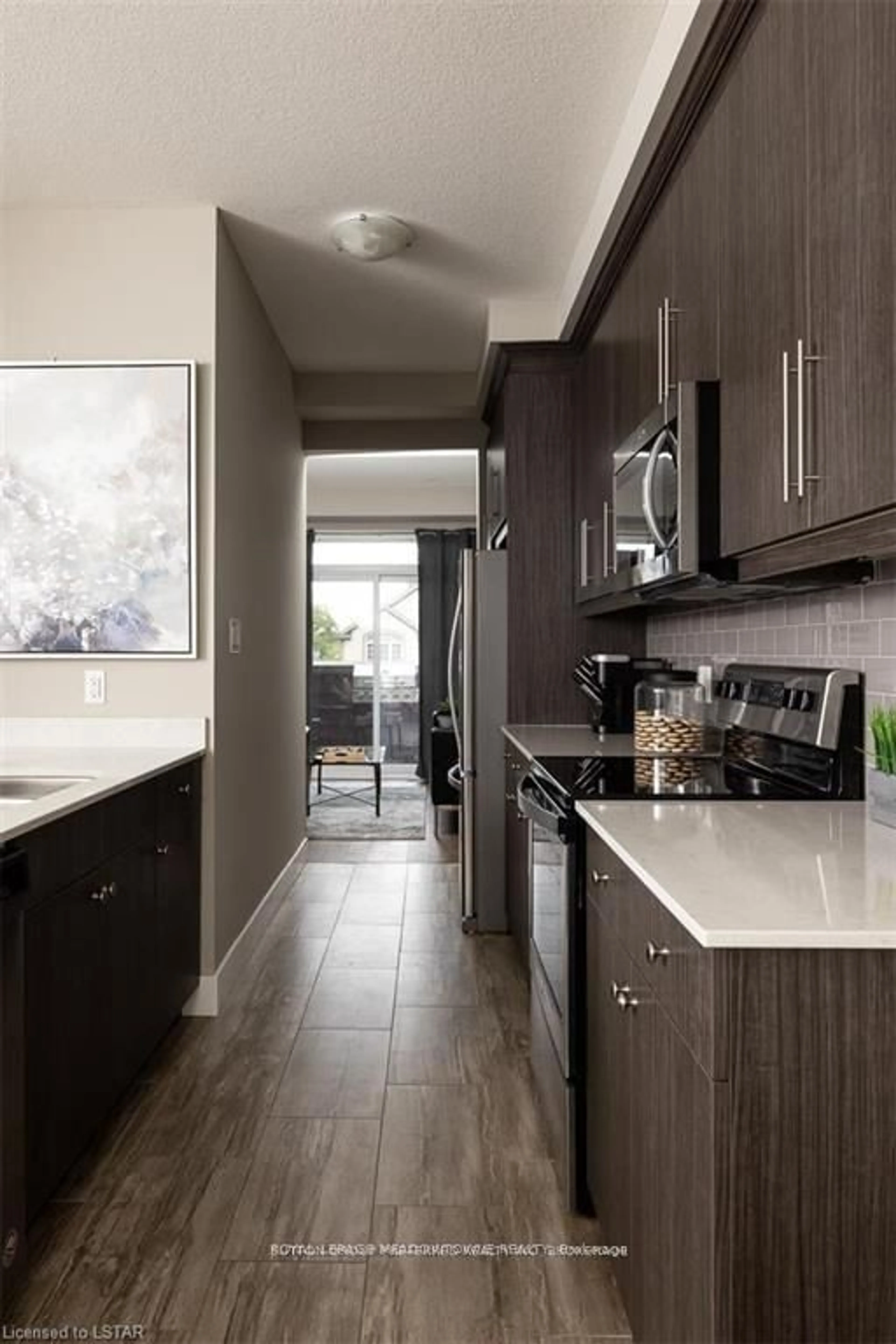 Contemporary kitchen, ceramic/tile floor for 2144 Meadowgate Blvd, London South Ontario N6M 0H5